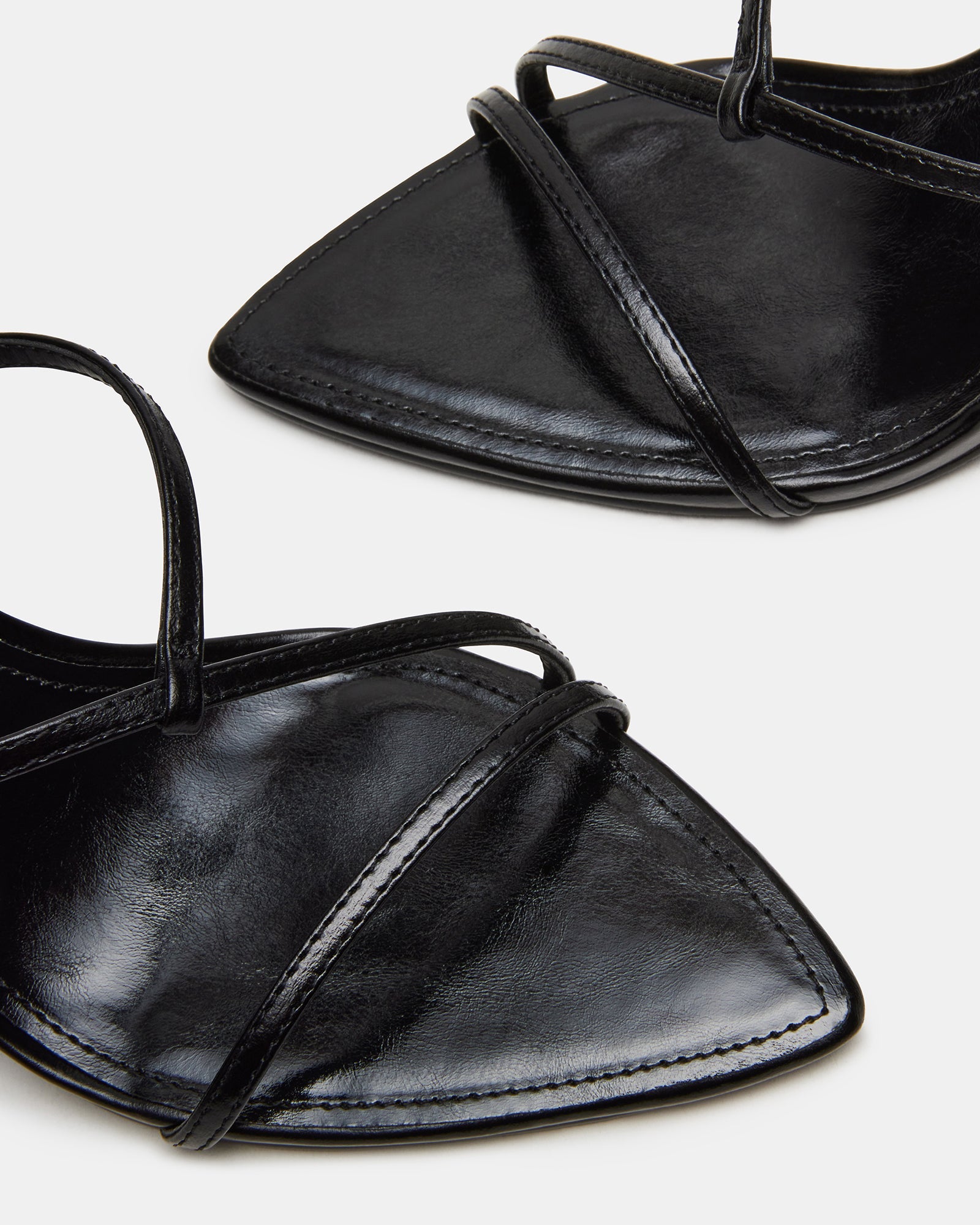 SENSES BLACK LEATHER - SM REBOOTED、mySite、gtrtttuynbv