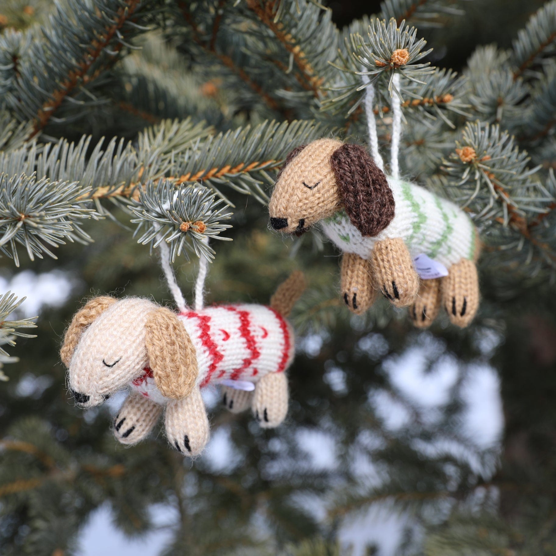 Dachshund in Holiday Sweater Knit Ornament-Handmade in Peru*、mySite、g9winljtr