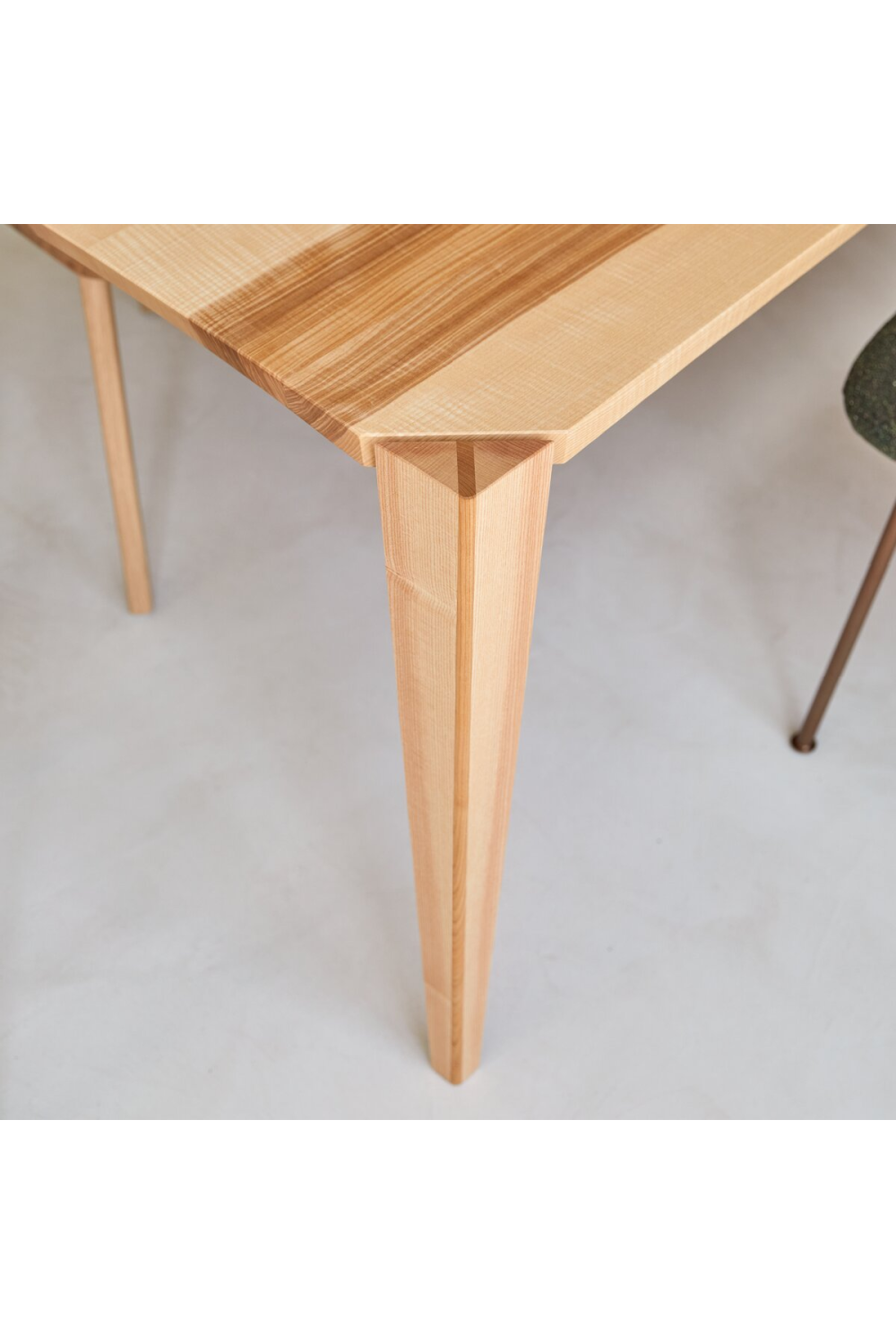 French Olive Dining Table | Tikamoon Pauline、mySite、neckold
