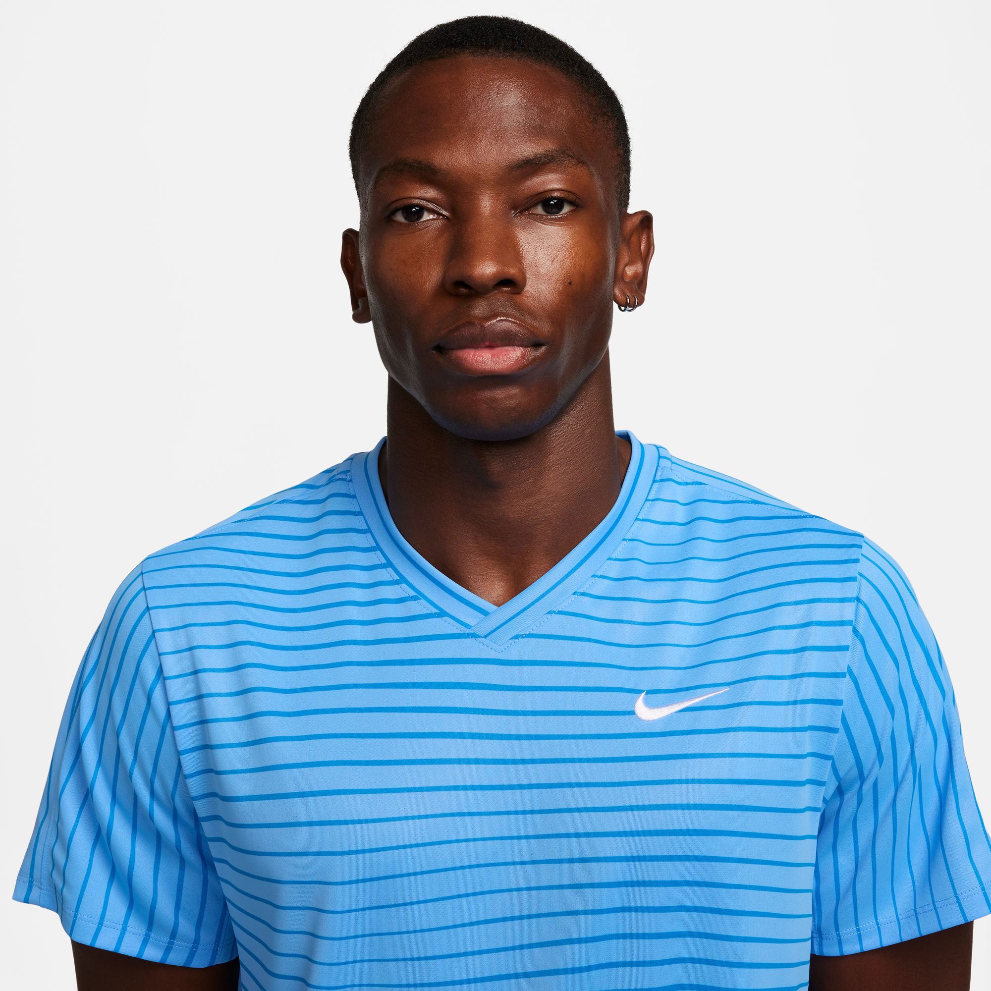 NikeCourt Victory Men's Dri-FIT Printed Tennis Shirt