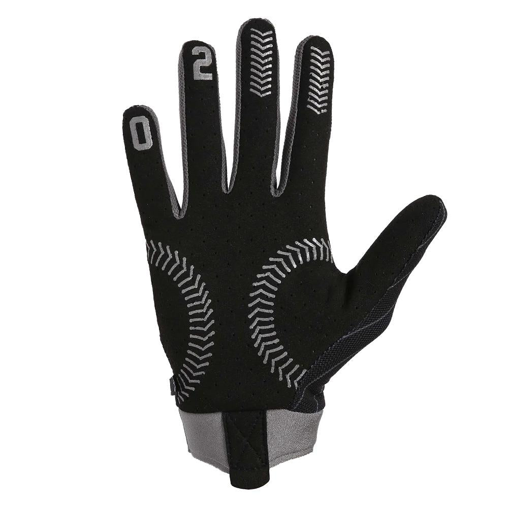  Fuse Omega Ballpark Gloves - Black and Silver、mySite、merchandisen