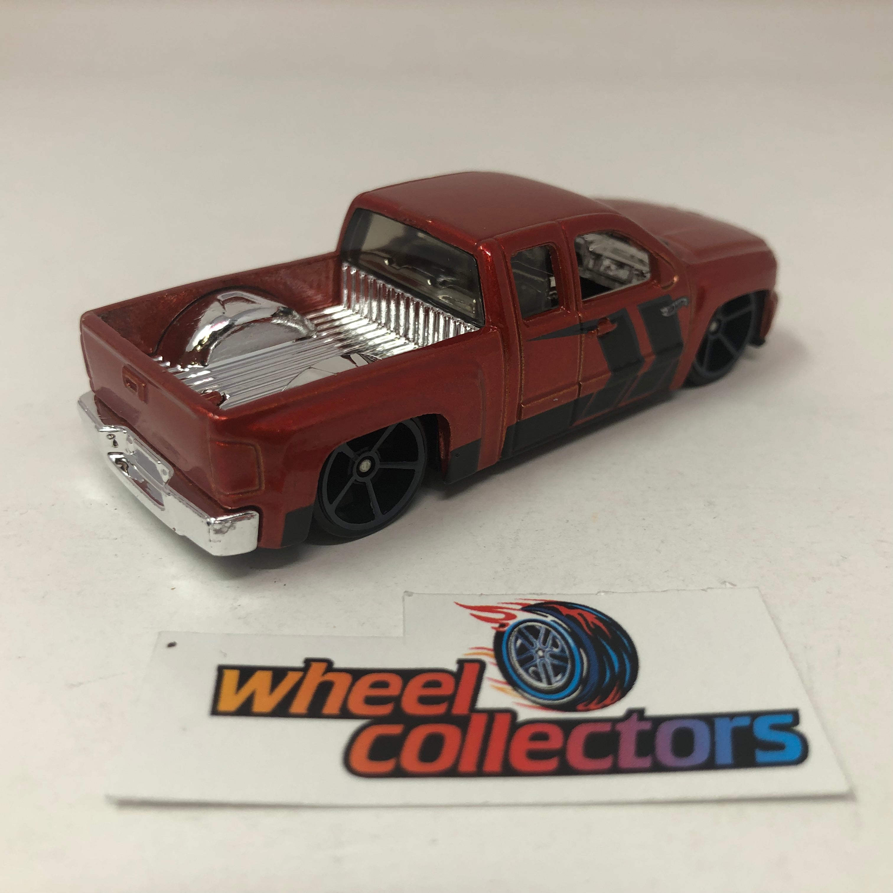 Chevy Silverado * Red * Hot Wheels Loose 1:64 Scale、mySite、hgirdovlk