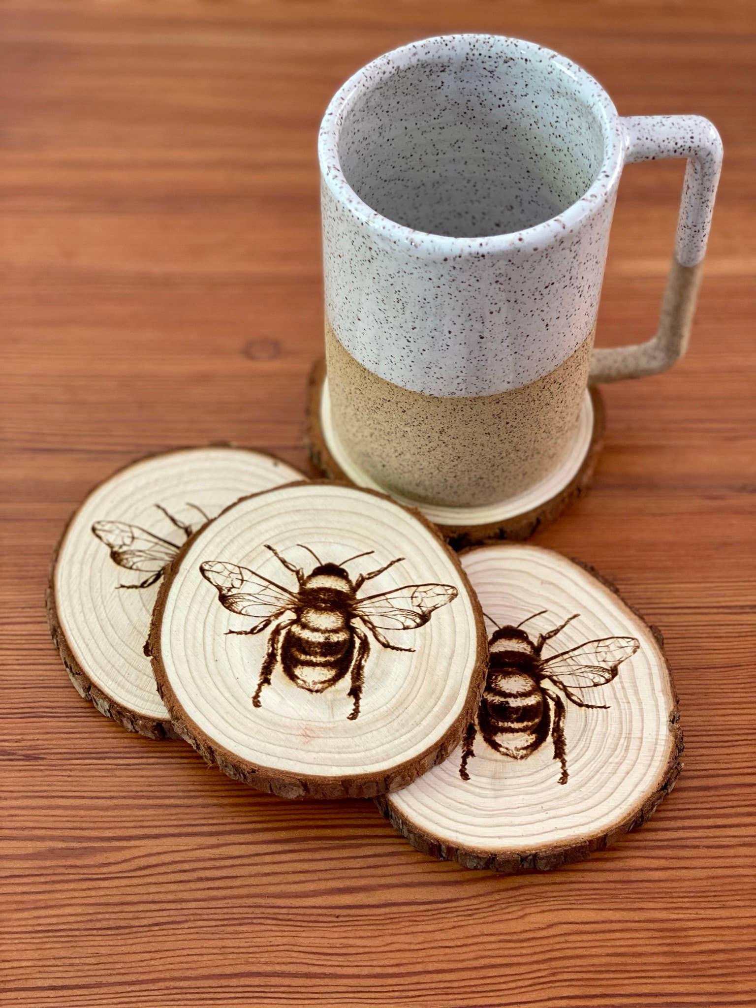 Engraved Wood Honey Bee Coasters*、mySite、g9winljtr