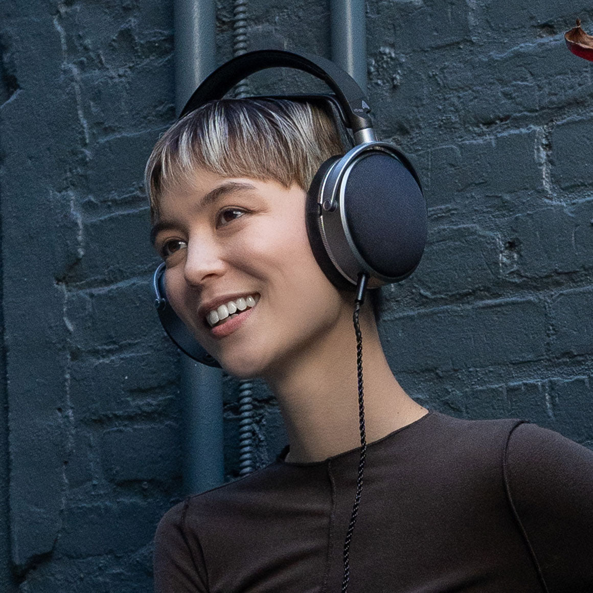  Audeze - LCD-S20、mySite、merchandisen