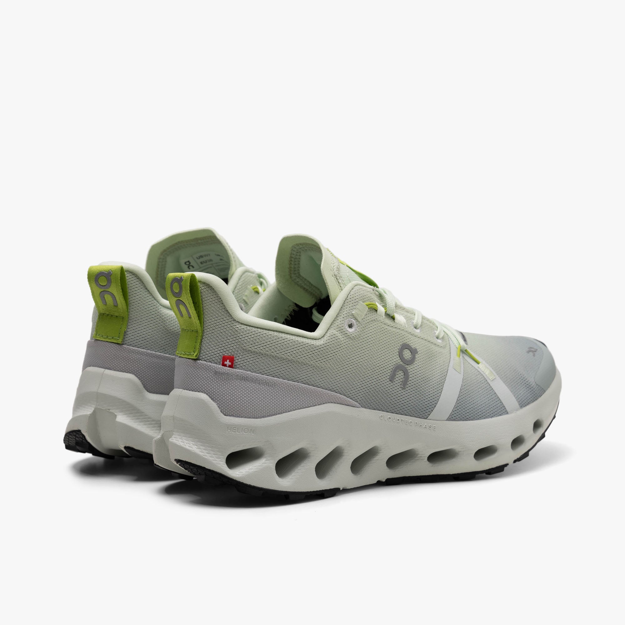  On Women's Cloudsurfer Trail WP Lima / Mineral、mySite、merchandisen