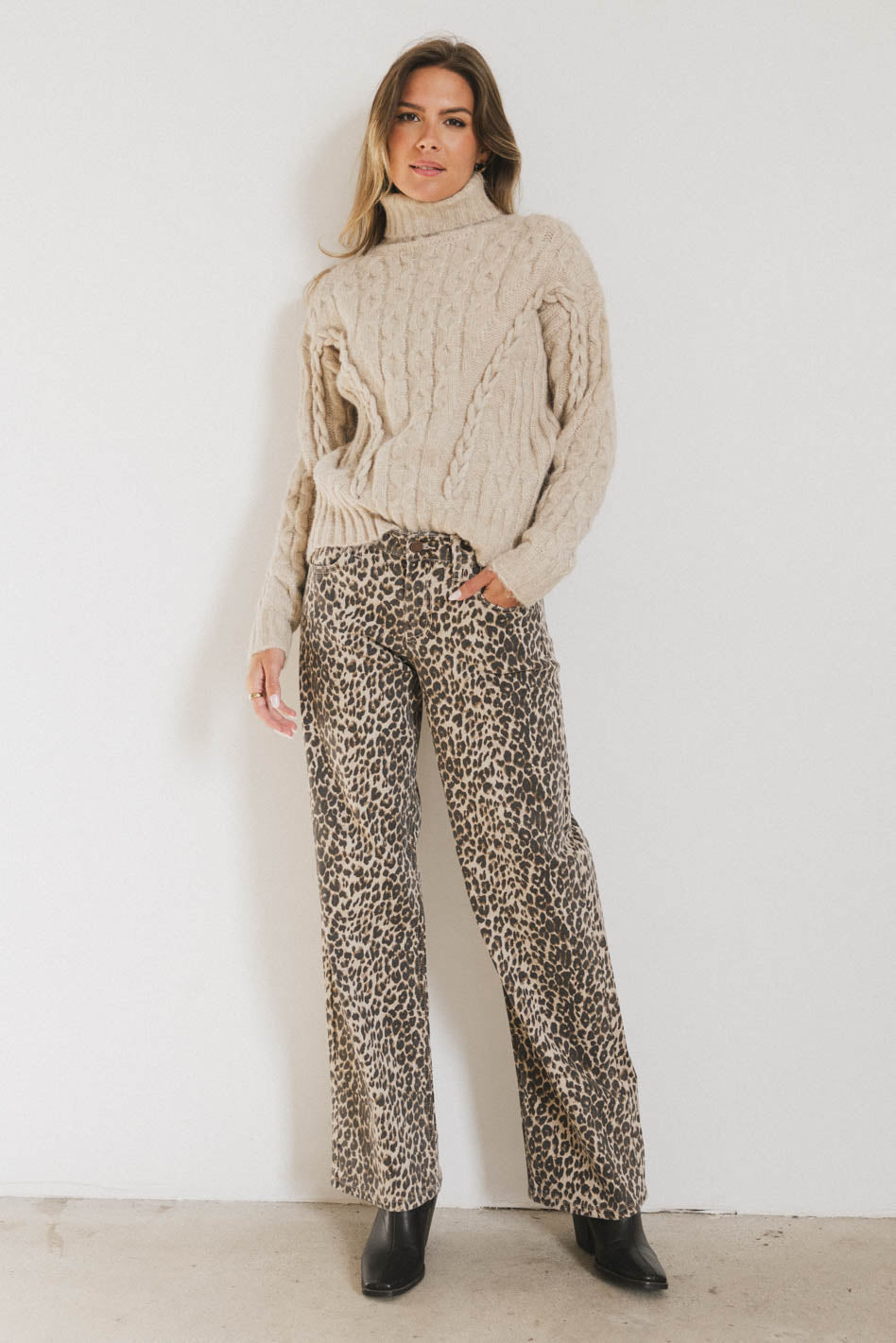 {product_title} - {shop_name}