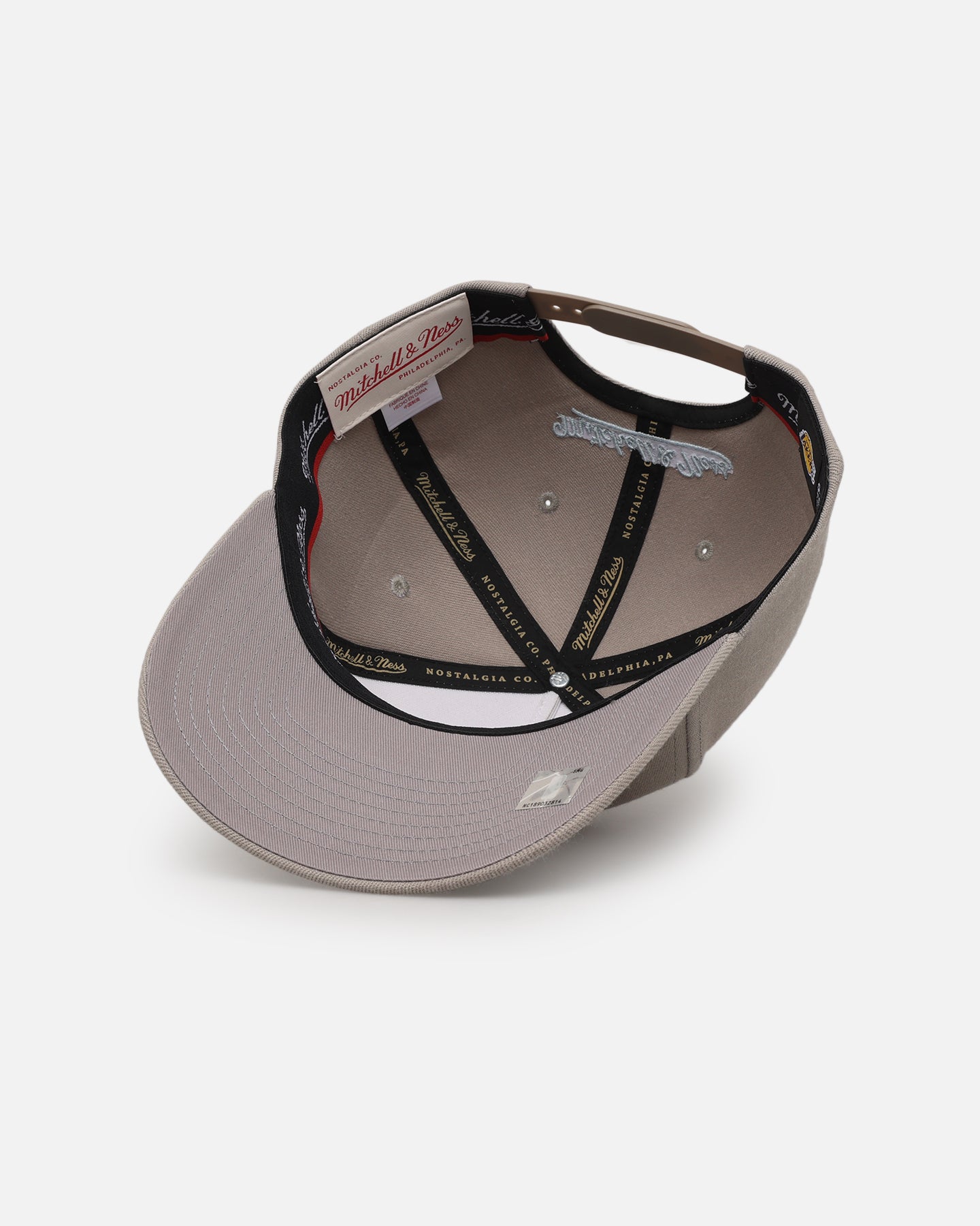 {product_title} - {shop_name}