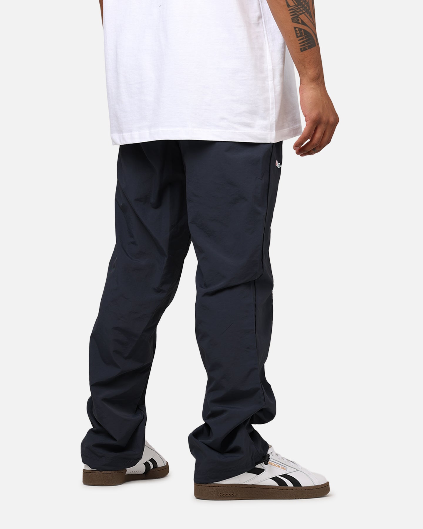 {product_title} - {shop_name}