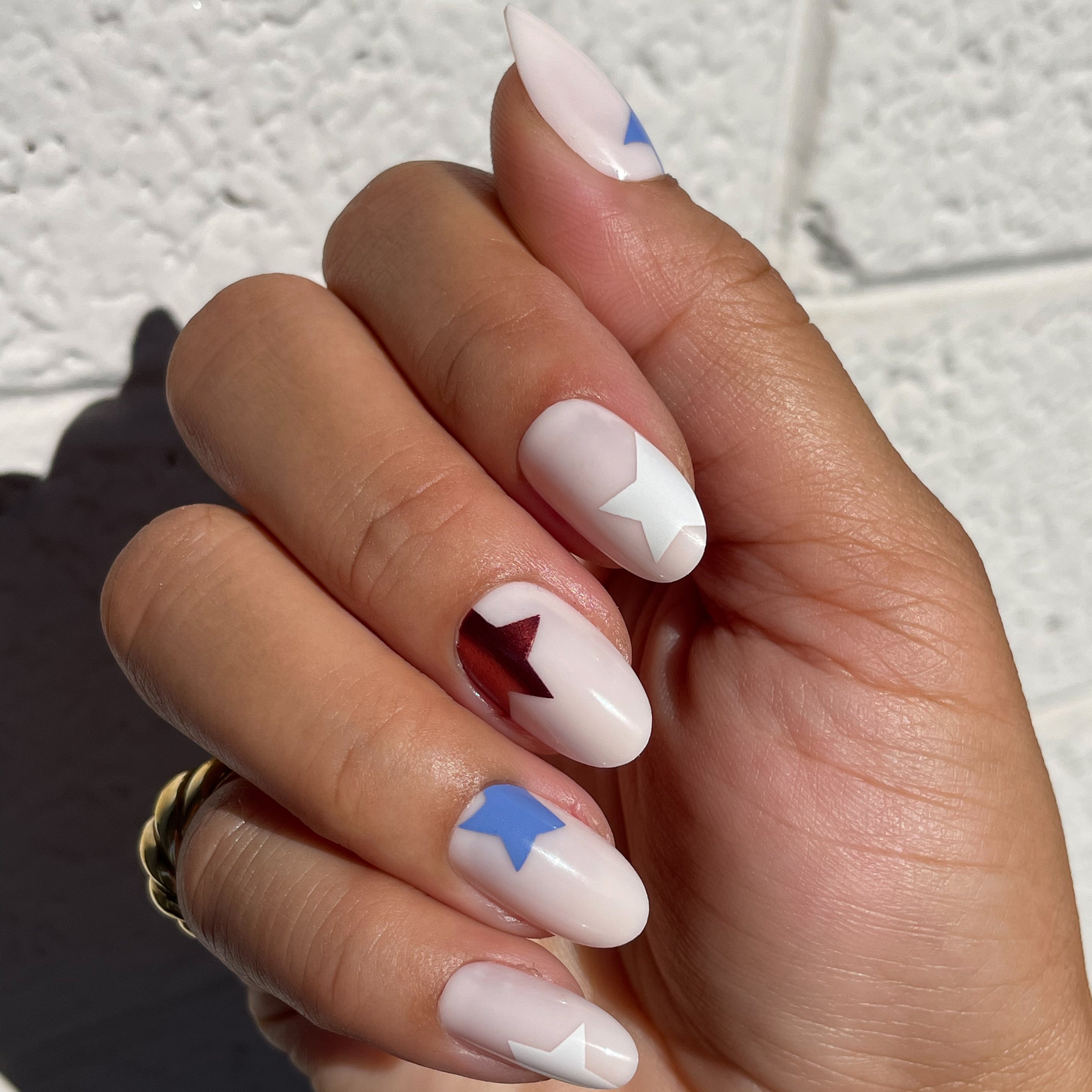 Super Festive Stars | Oval | Medium、mySite、solidvoid