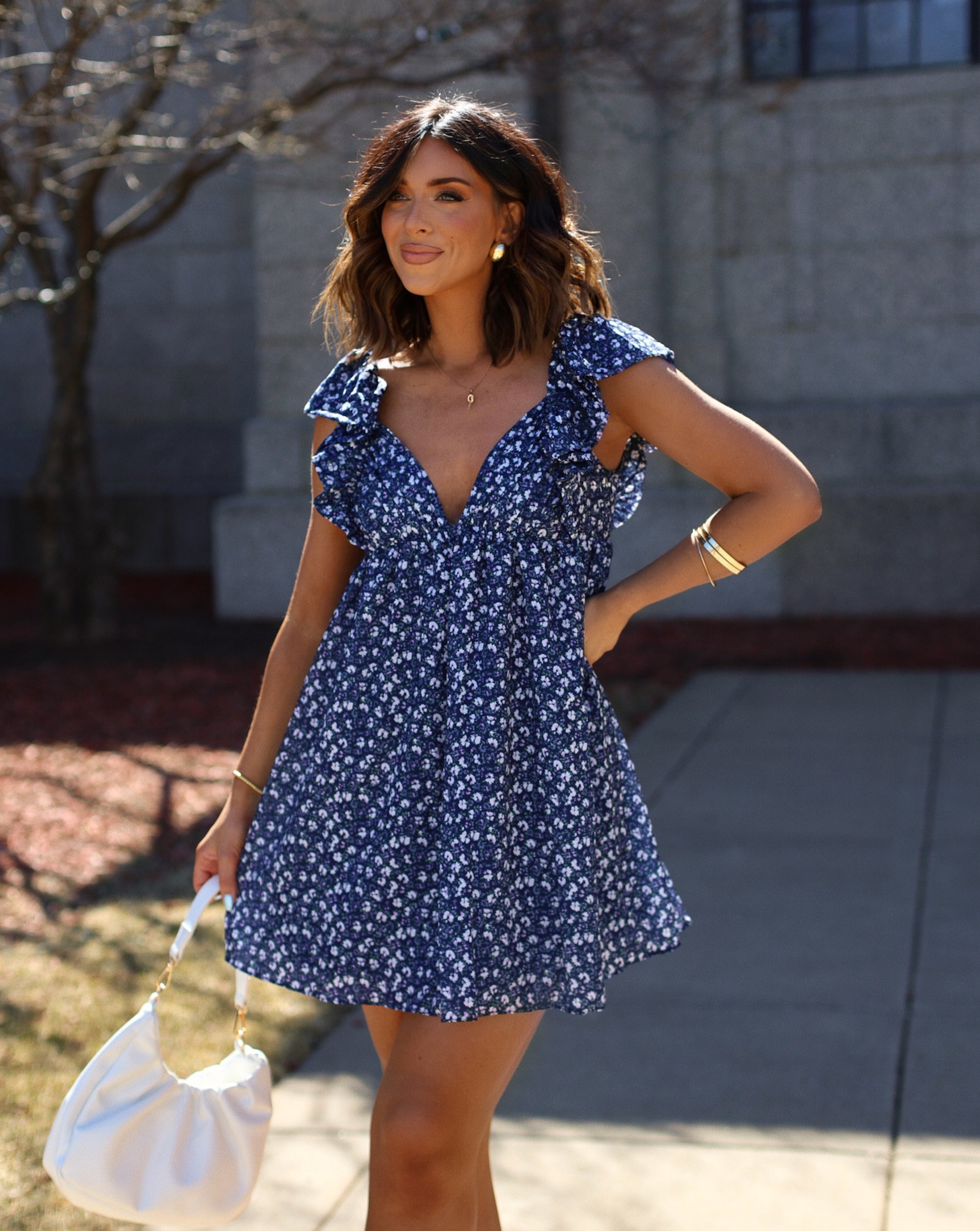 {product_title} - {shop_name}