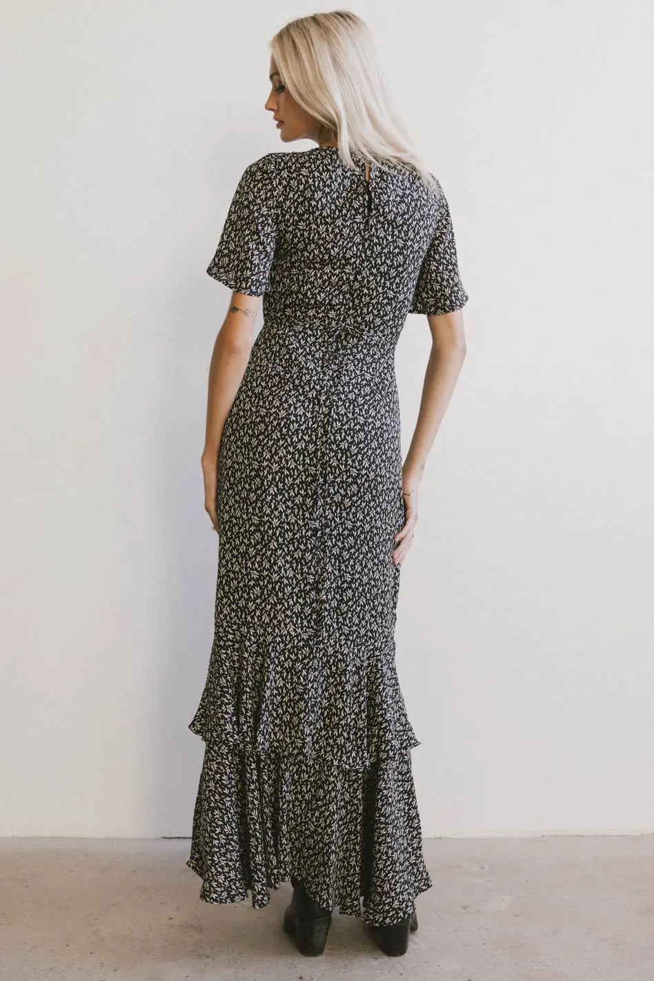 {product_title} - {shop_name}