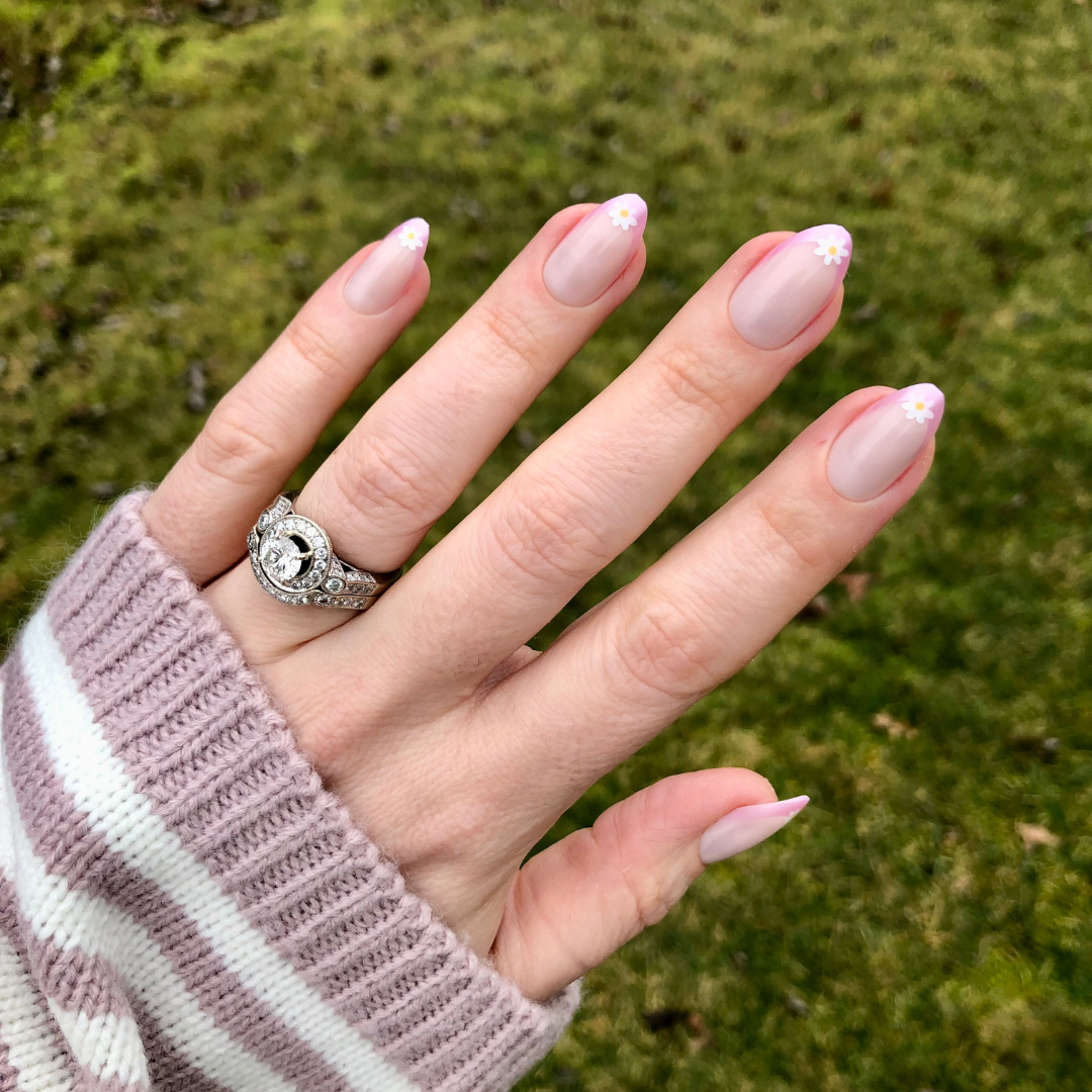 Shimmer Flower French - Press-On | Medium | Almond、mySite、solidvoid