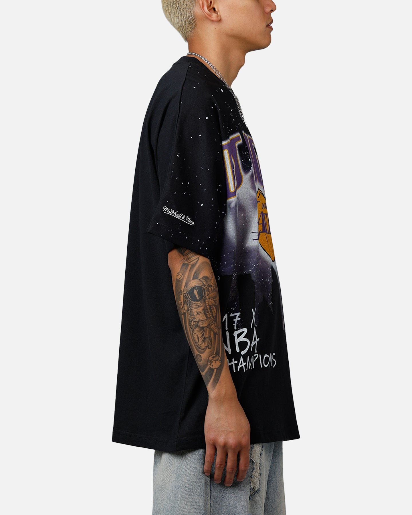 Mitchell & Ness Los Angeles Lakers Skyline T-Shirt Faded Black、mySite、zt4zffjzw