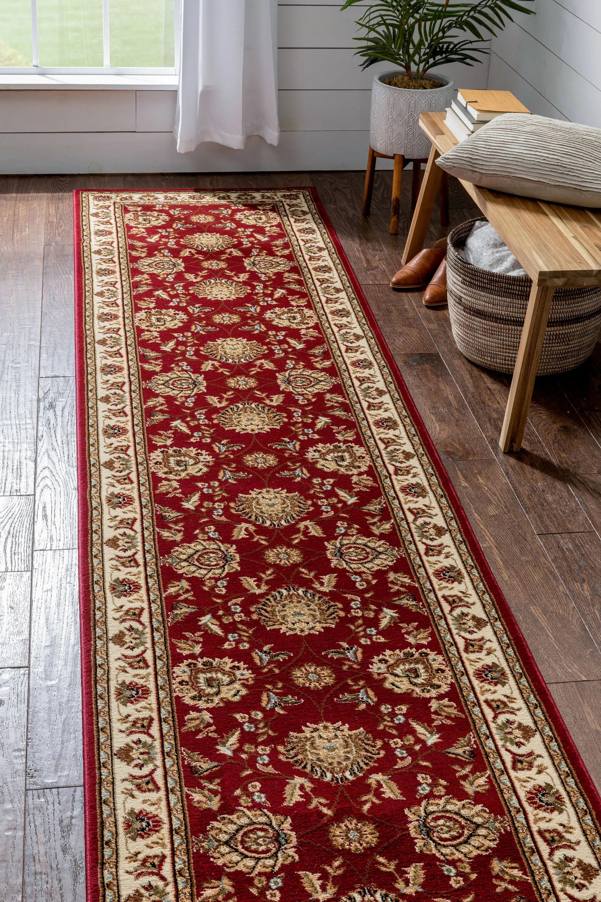 Abbasi Red Traditional Rug、mySite、gigharbornorthrealestate