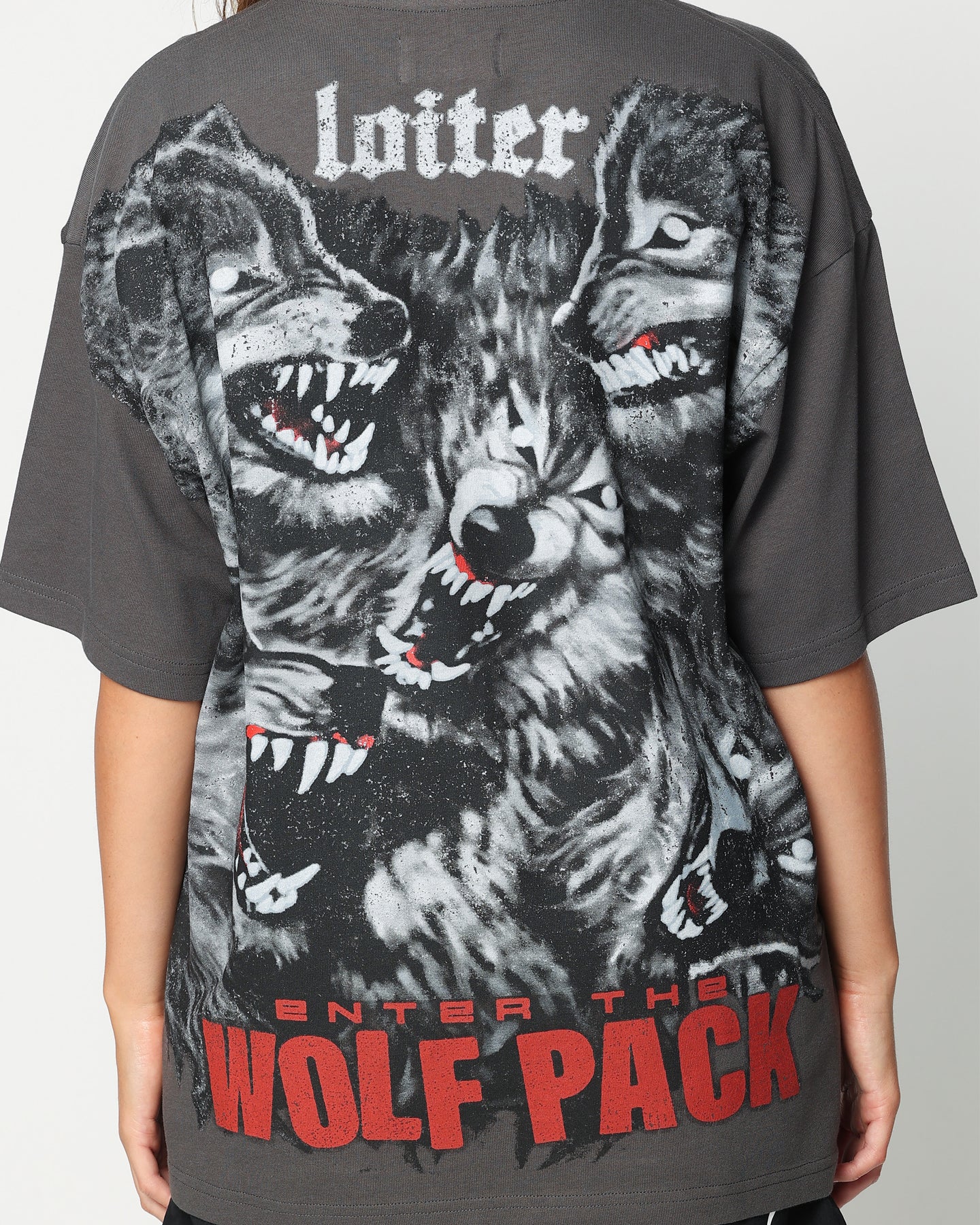 Loiter Wolf Pack Vintage T-Shirt Charcoal、mySite、zt4zffjzw