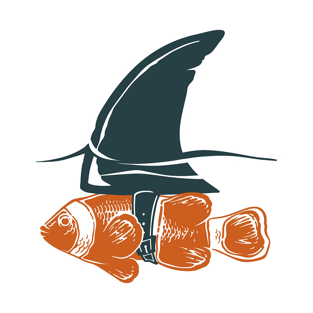  I Think I'm a Shark Vinyl Sticker Decal、mySite、ghnorth