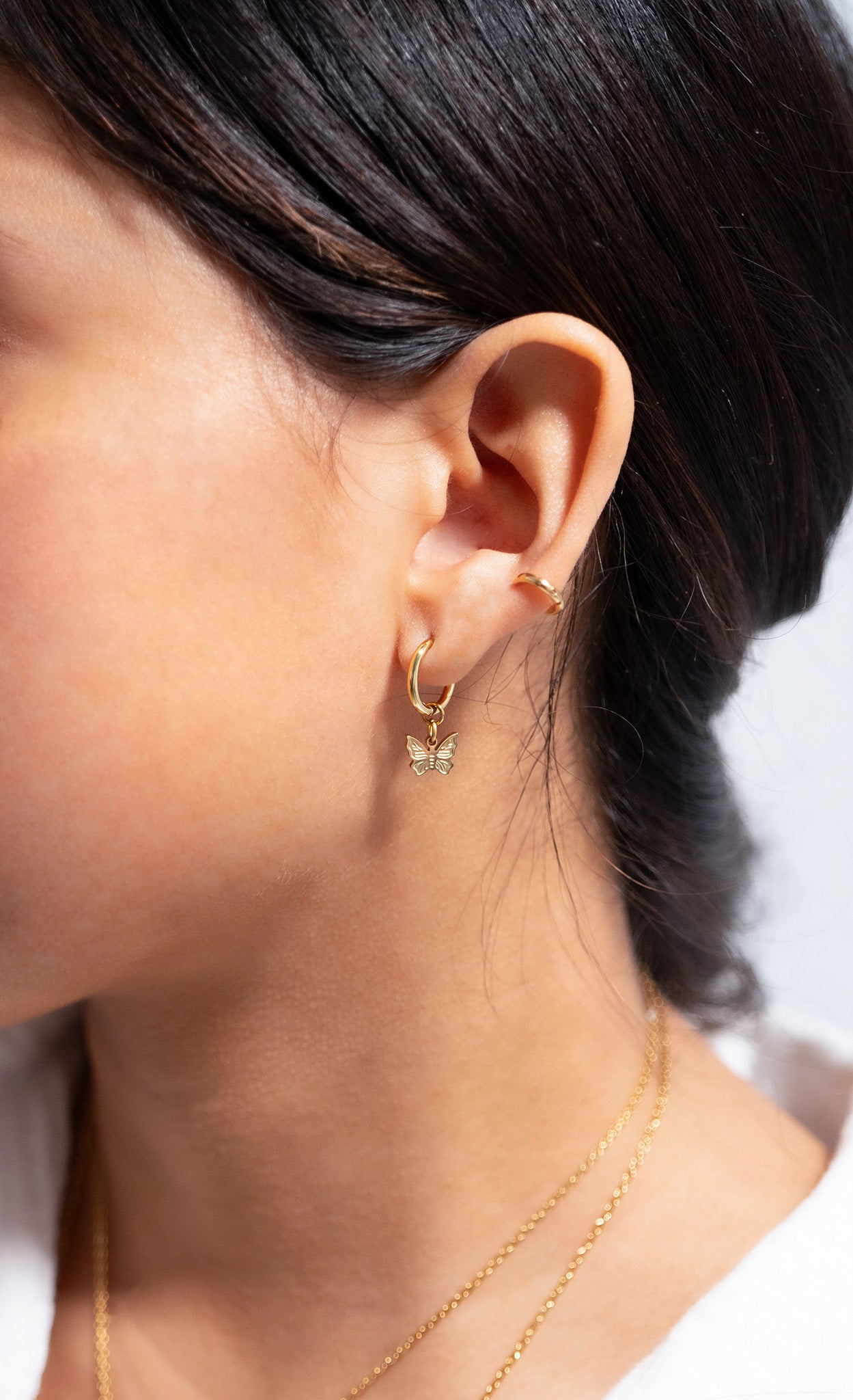 18K Gold PVD Stainless Steel Butterfly Huggie Earrings / ERJ0050、mySite、dreamappss