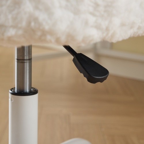 A&A Furniture Office Chair,Artificial rabbit hair Home Office Chair with Golden Metal Base,Adjustable Desk Chair Swivel Office Chair,Vanity Chair(Orange)、、casual