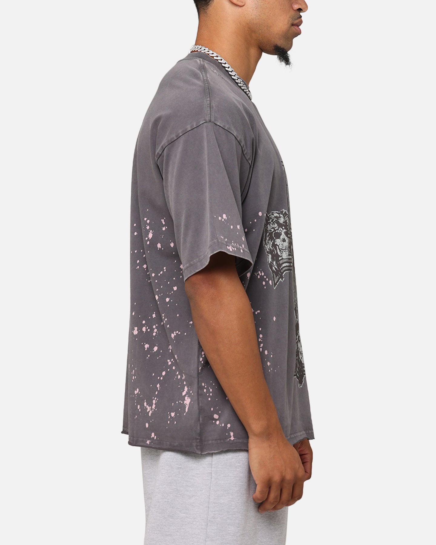 {product_title} - {shop_name}