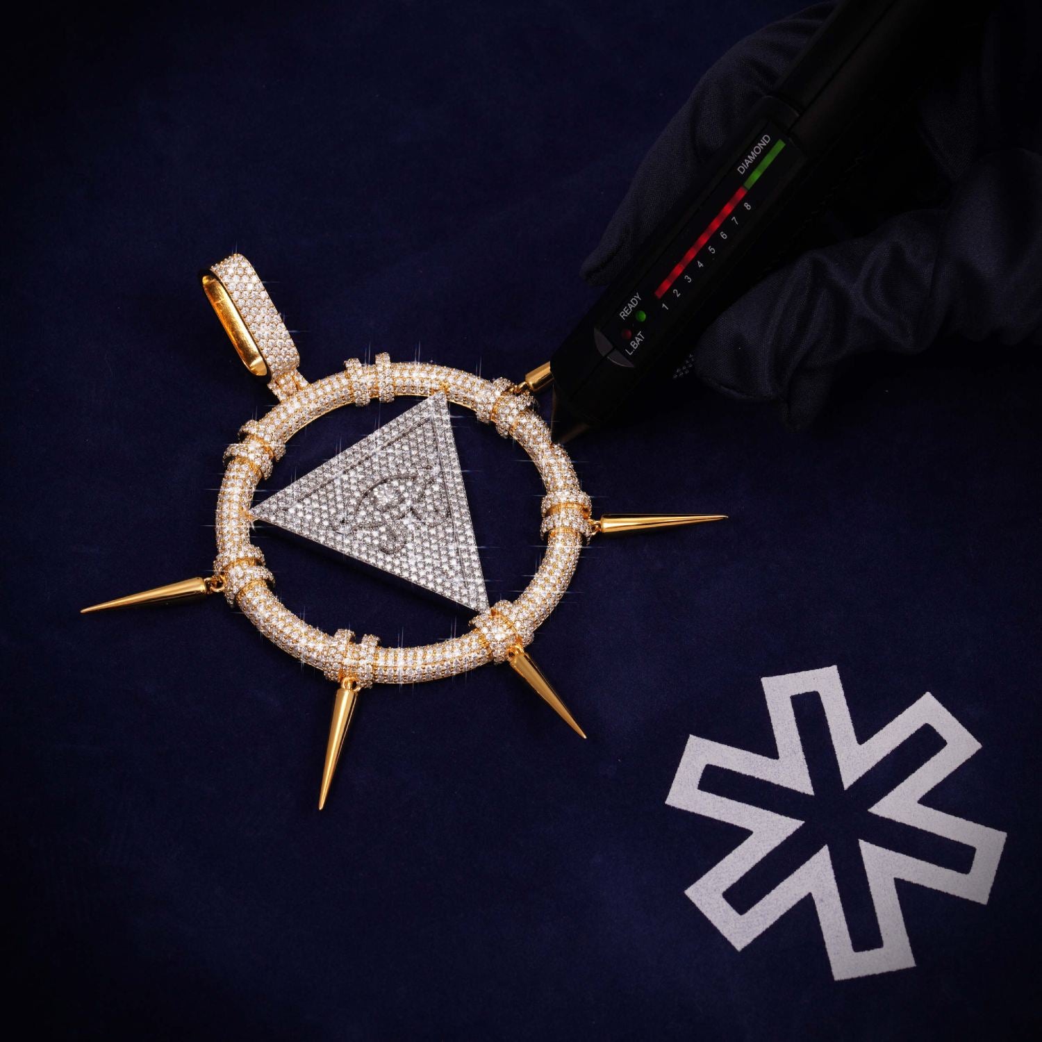 Triangle Eye Custom Moissanite Pendant 14K Gold、mySite、hinf8tx79