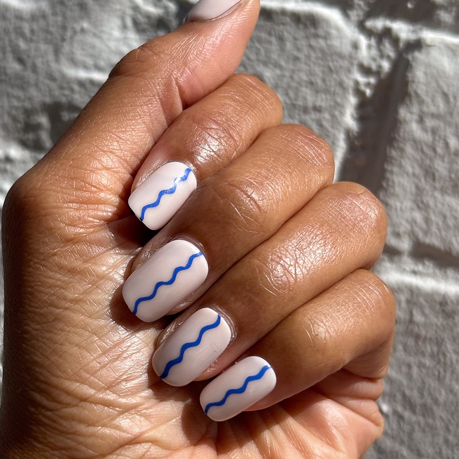 Simple Squiggle | Short | Squoval - Tab Press-On、mySite、solidvoid