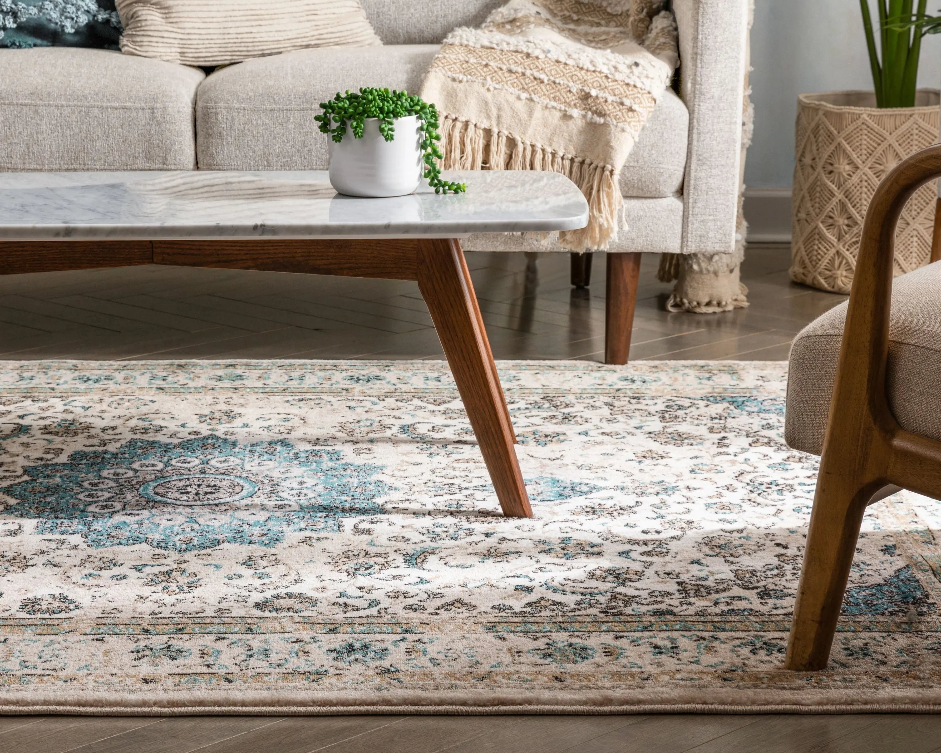 Mahal Beige Vintage Medallion Rug、mySite、gigharbornorthrealestate