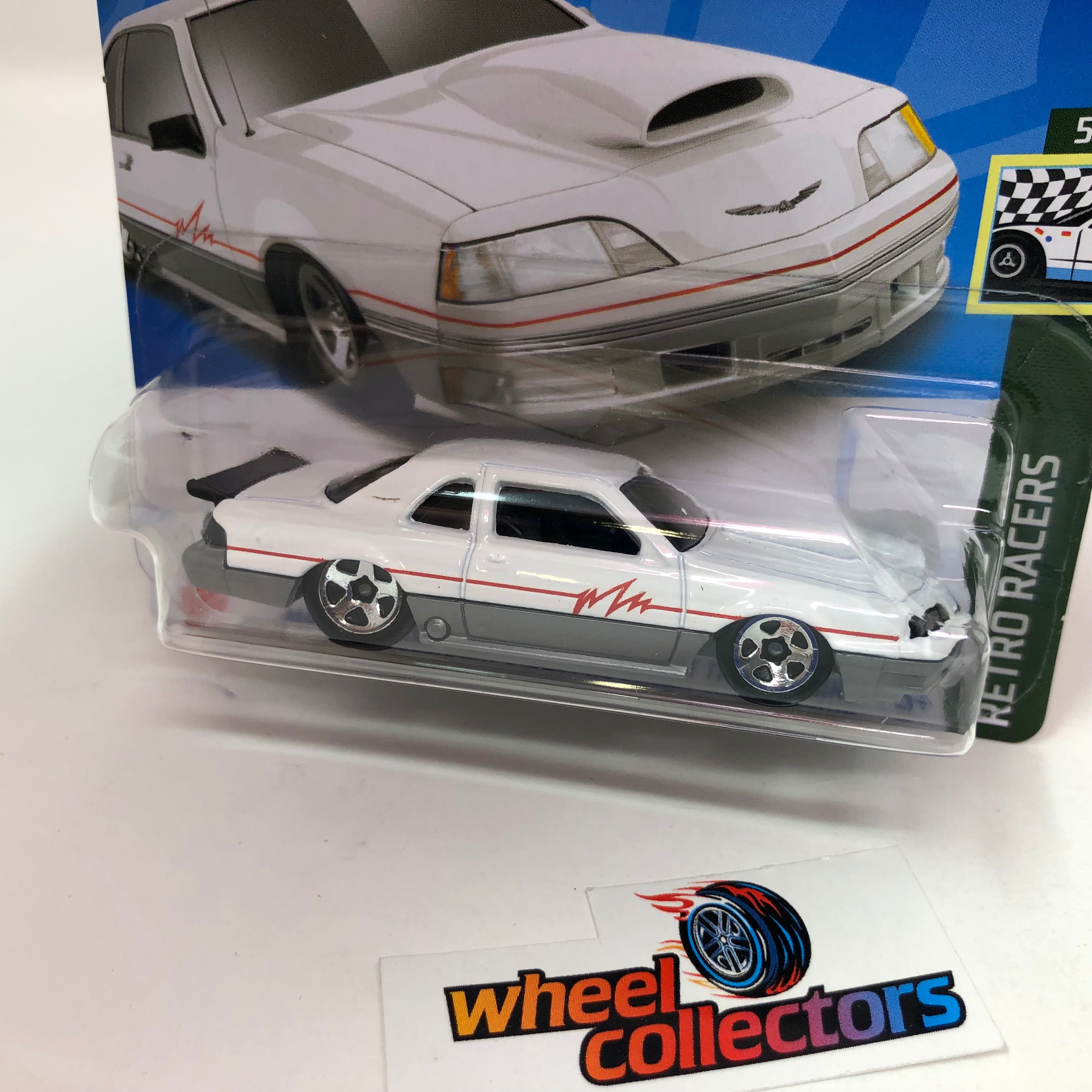 Maat & Debbie Hay's 1988 Pro Thunderbird #56 * White * 2023 Hot Wheels Case D Short Card、mySite、hgirdovlk