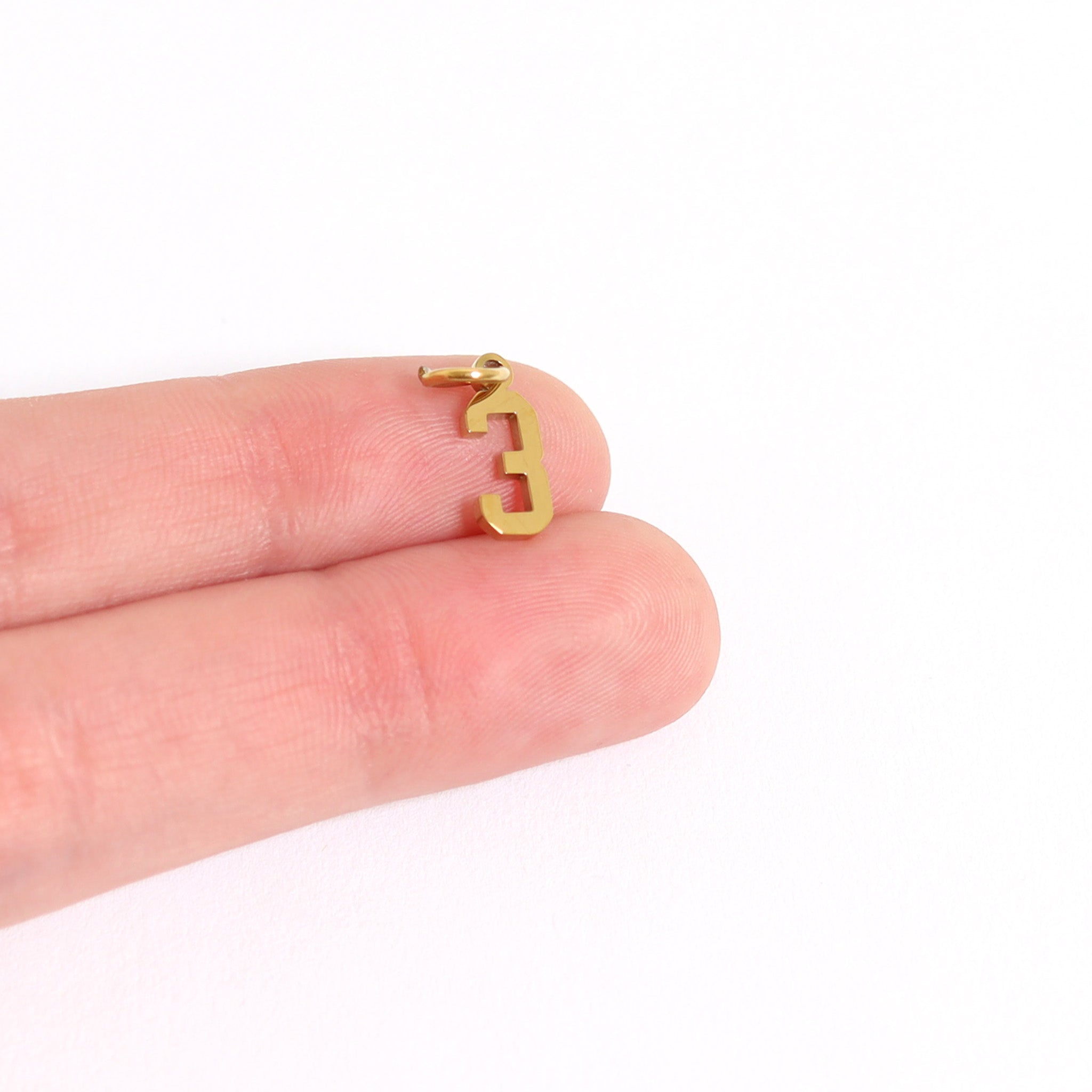 18K Gold PVD Coated Stainless Steel Small Sport Number Pendant / PDS0008、mySite、dreamappss