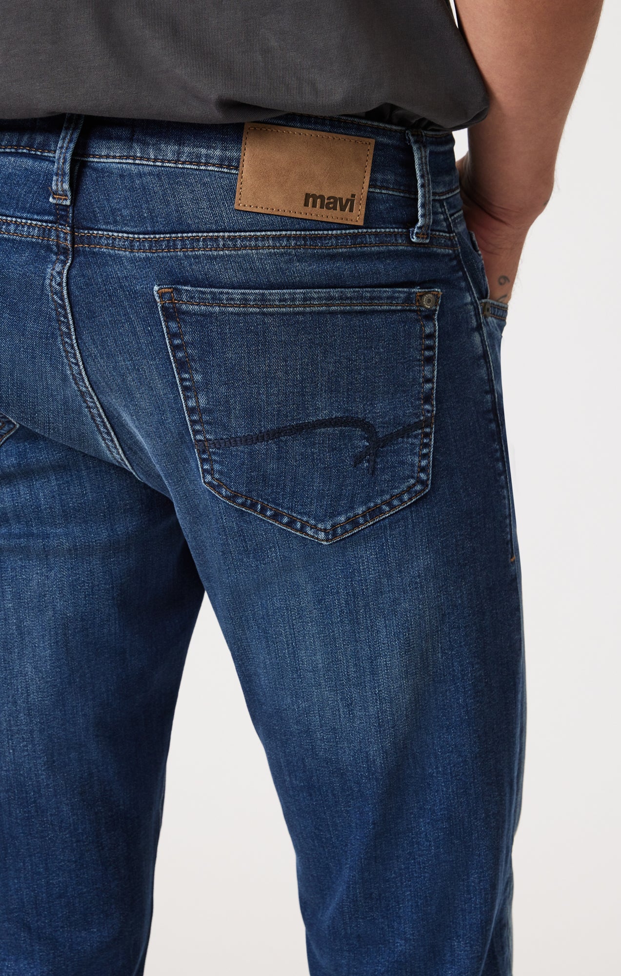 {product_title} - {shop_name}