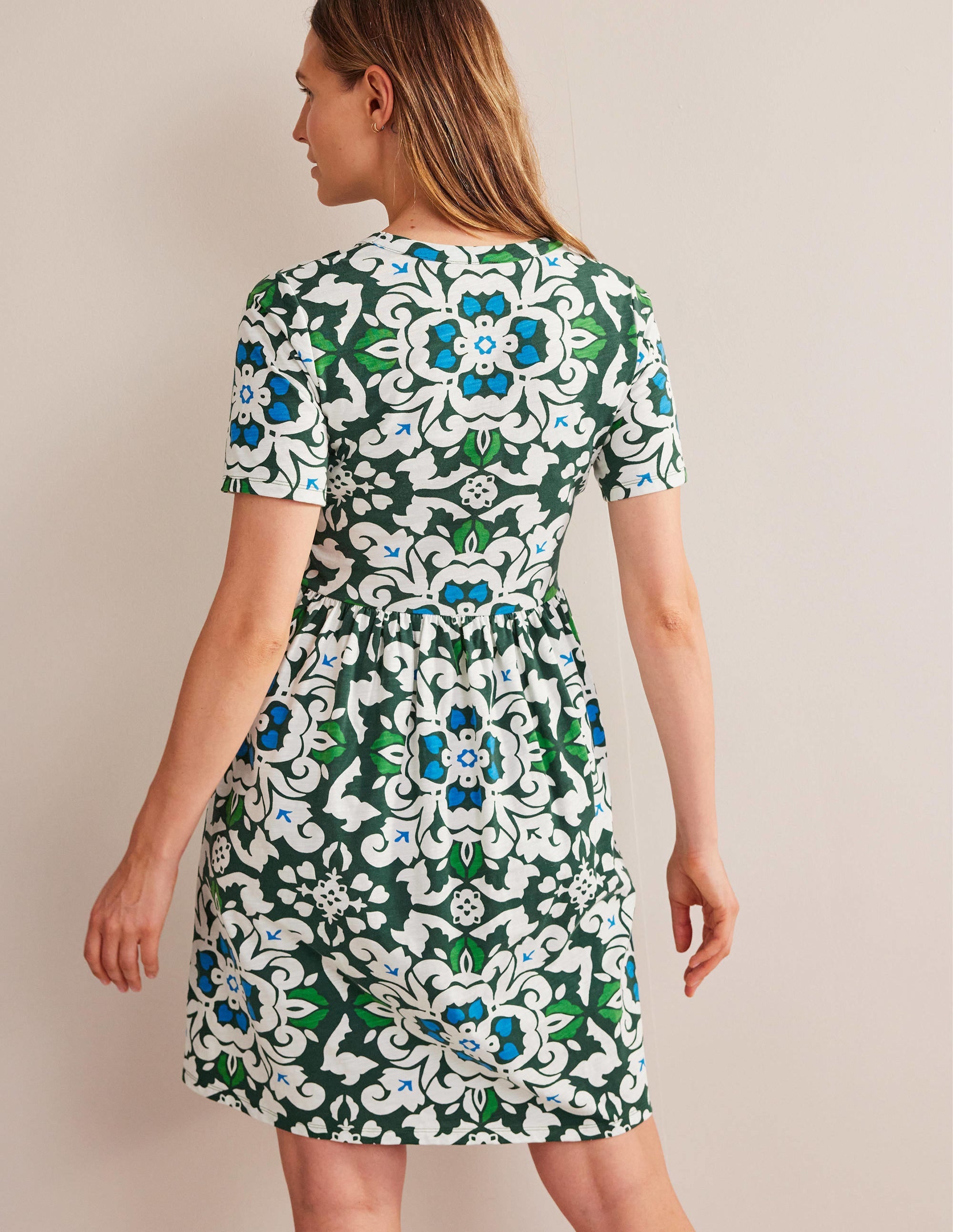 Easy Notch Neck Jersey Dress-Trekking Green, Opulent Pome、mySite、ashleygrahame