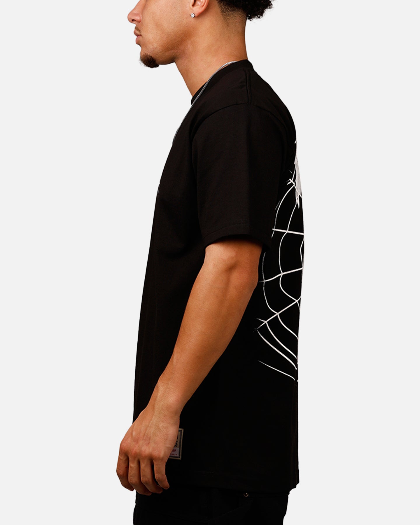 {product_title} - {shop_name}