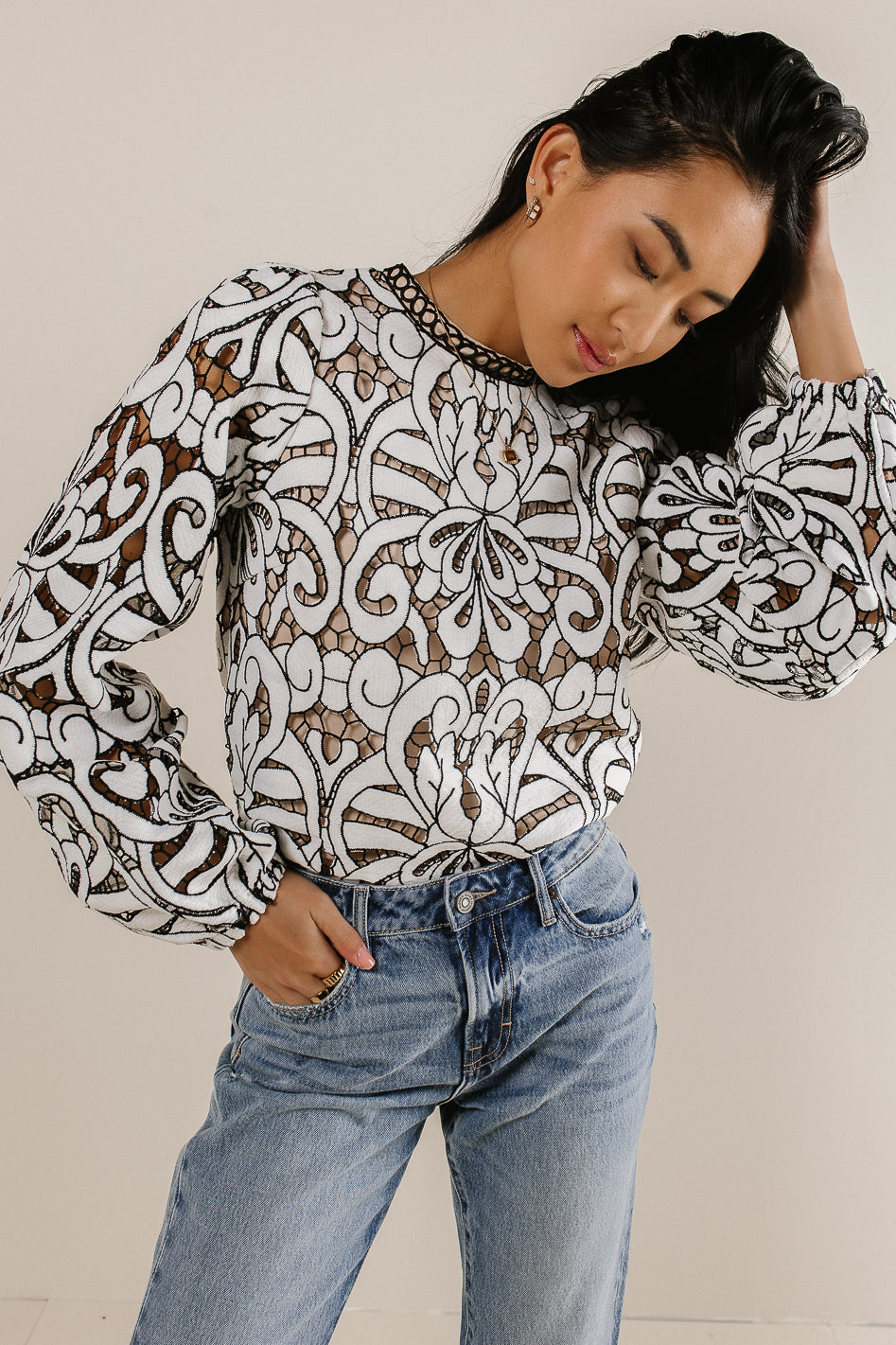 {product_title} - {shop_name}