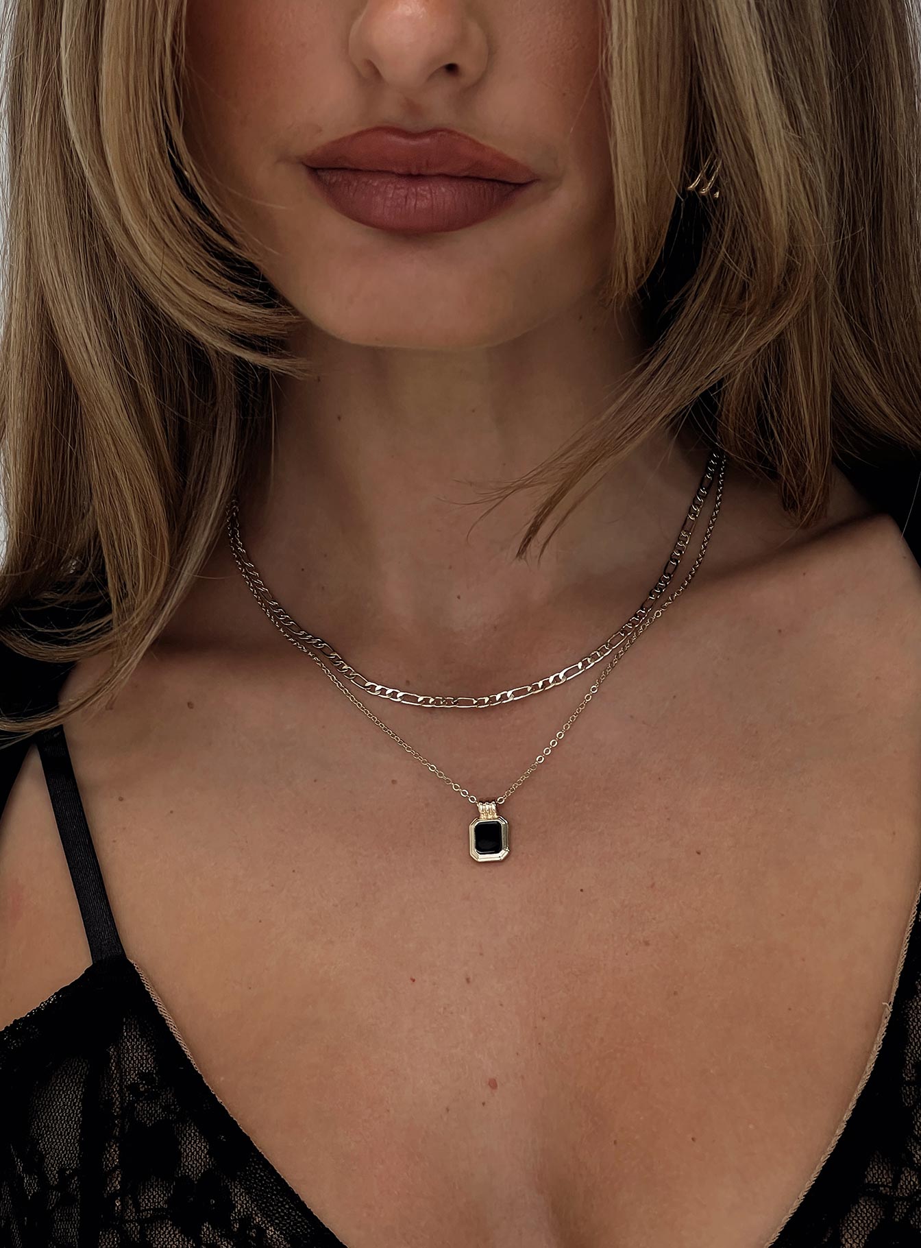 Atalanta Layered Necklace Gold、mySite、solidvoid