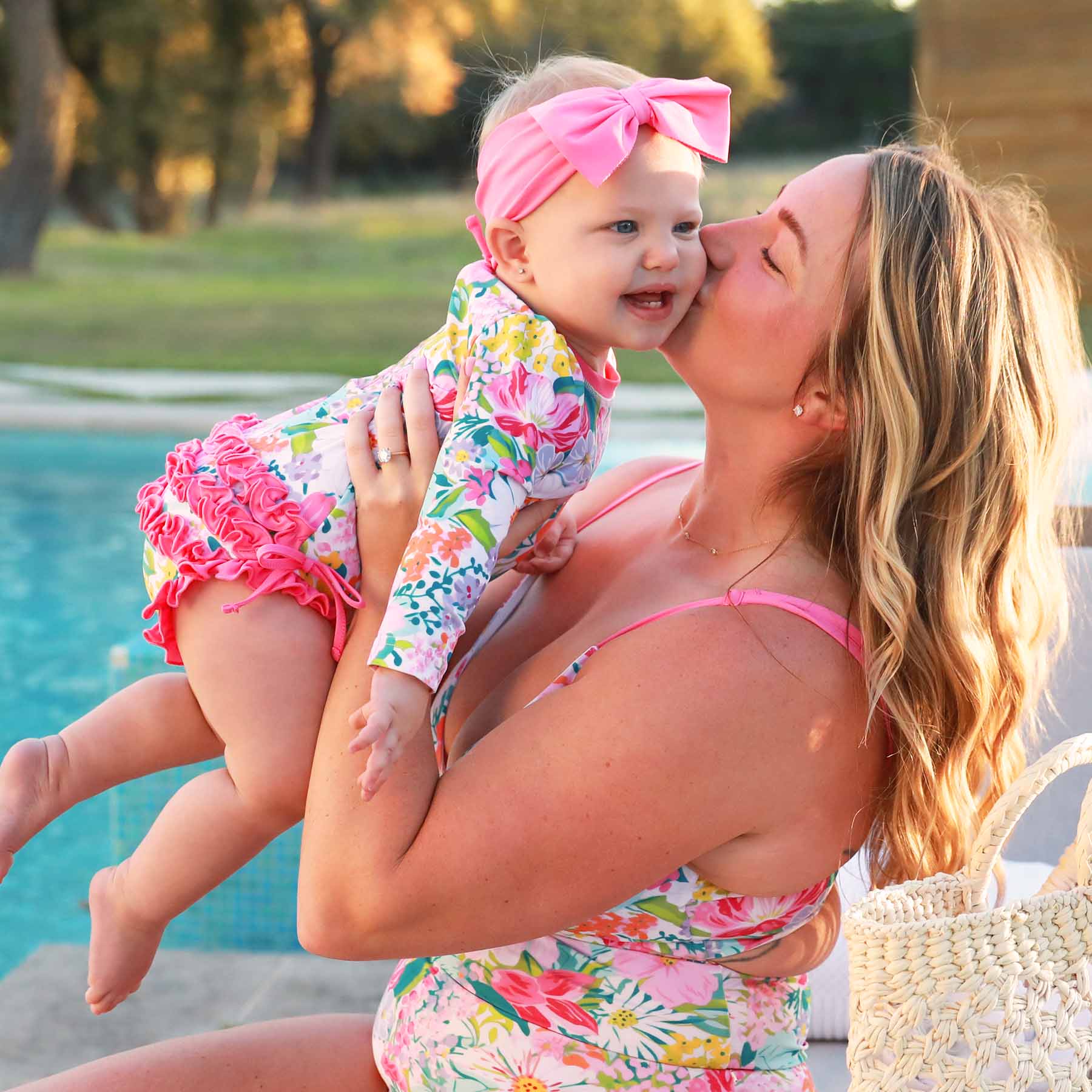  Women's Ruched Cutout One-Piece Swimsuit | Seaside Blooms、mySite、layawaytickets