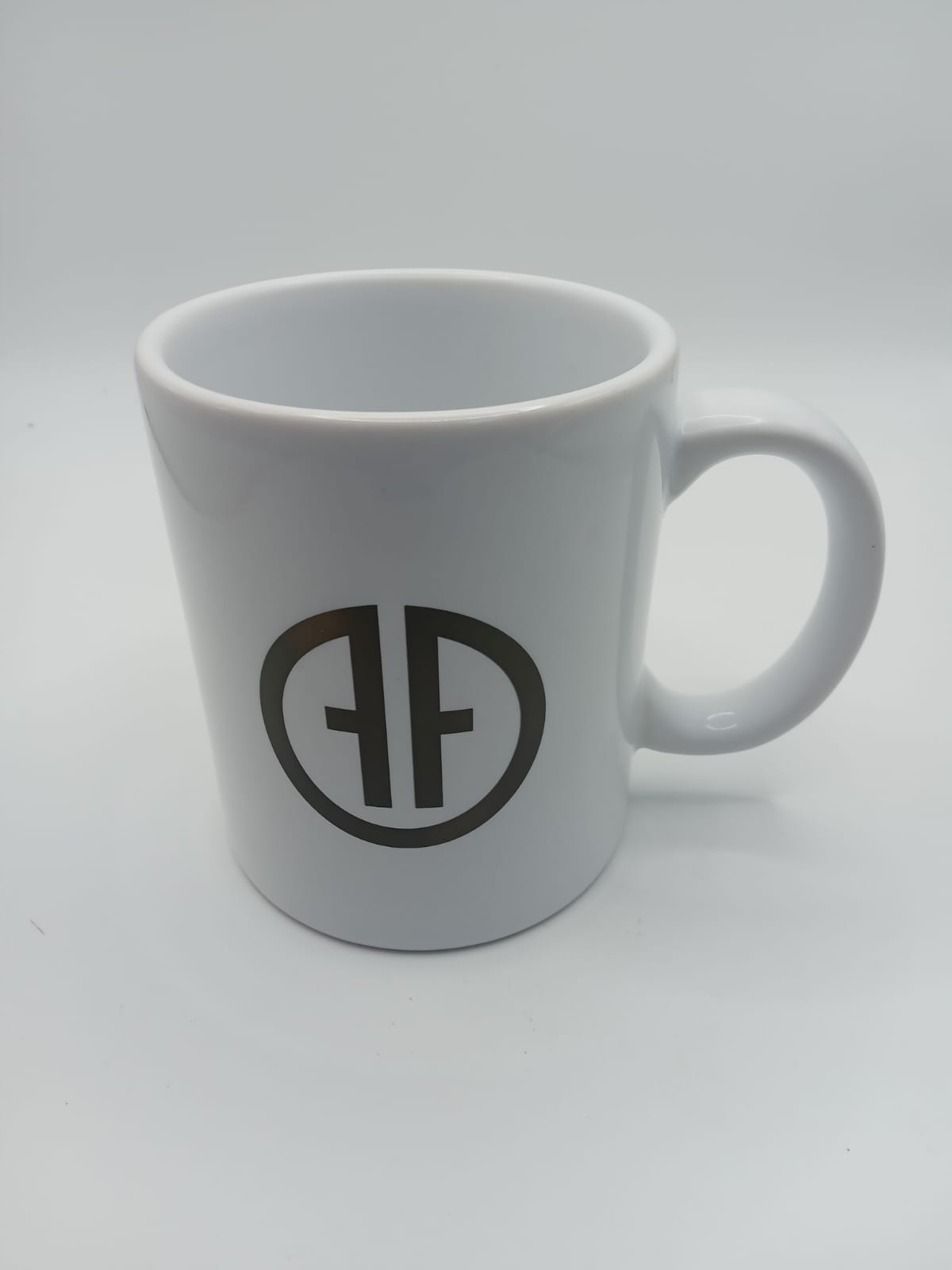 Caneca de cermica branca Agustin Fernandez、mySite、camillekostekn