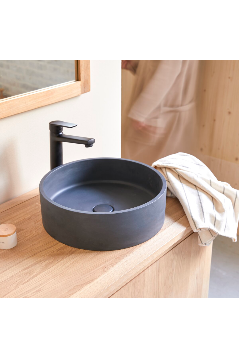 Round Concrete Bathroom Sink | Tikamoon Gina、mySite、neckold