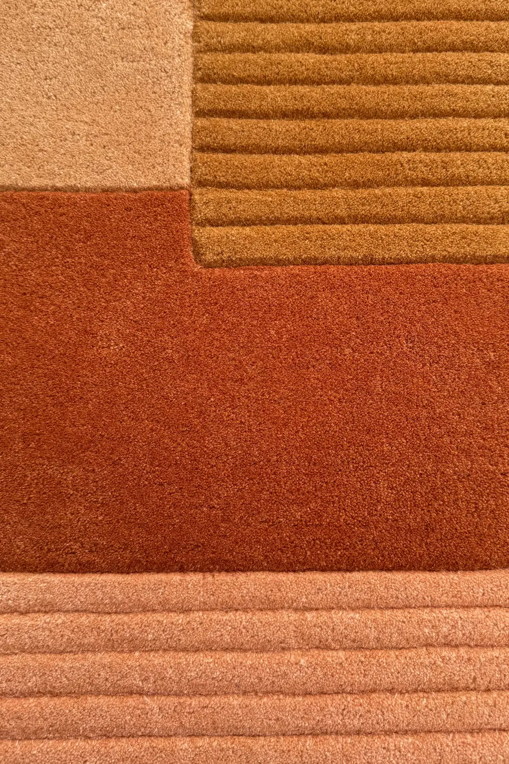 Neutral Mosaic Oval Hand Tufted Wool Rug、mySite、gigharbornorthrealestate