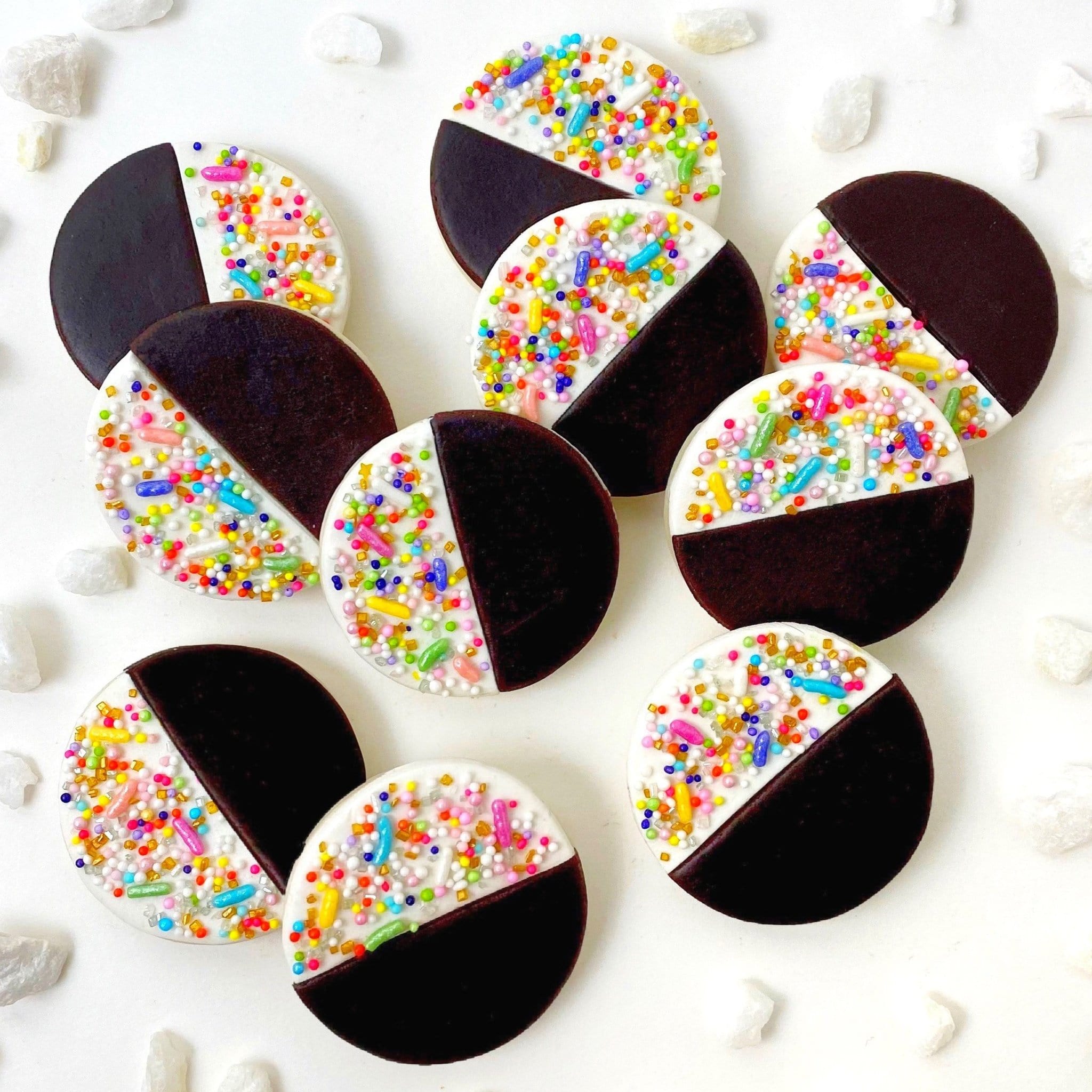 Marzipan Sprinkle Black & White Cookies、mySite、topwebapps