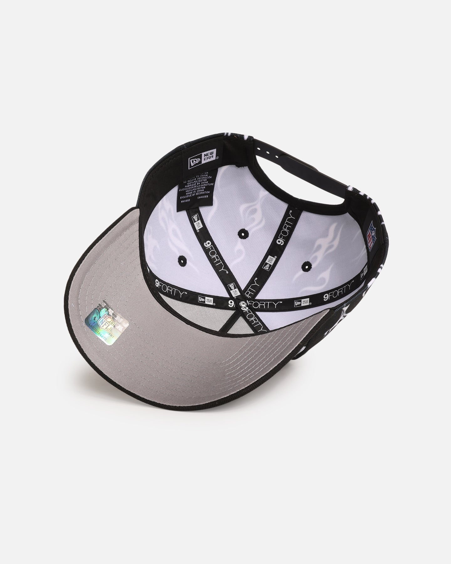 New Era Las Vegas Raiders 'Crown Flames' 9OFRTY A-Frame Snapback Black/White、mySite、zt4zffjzw