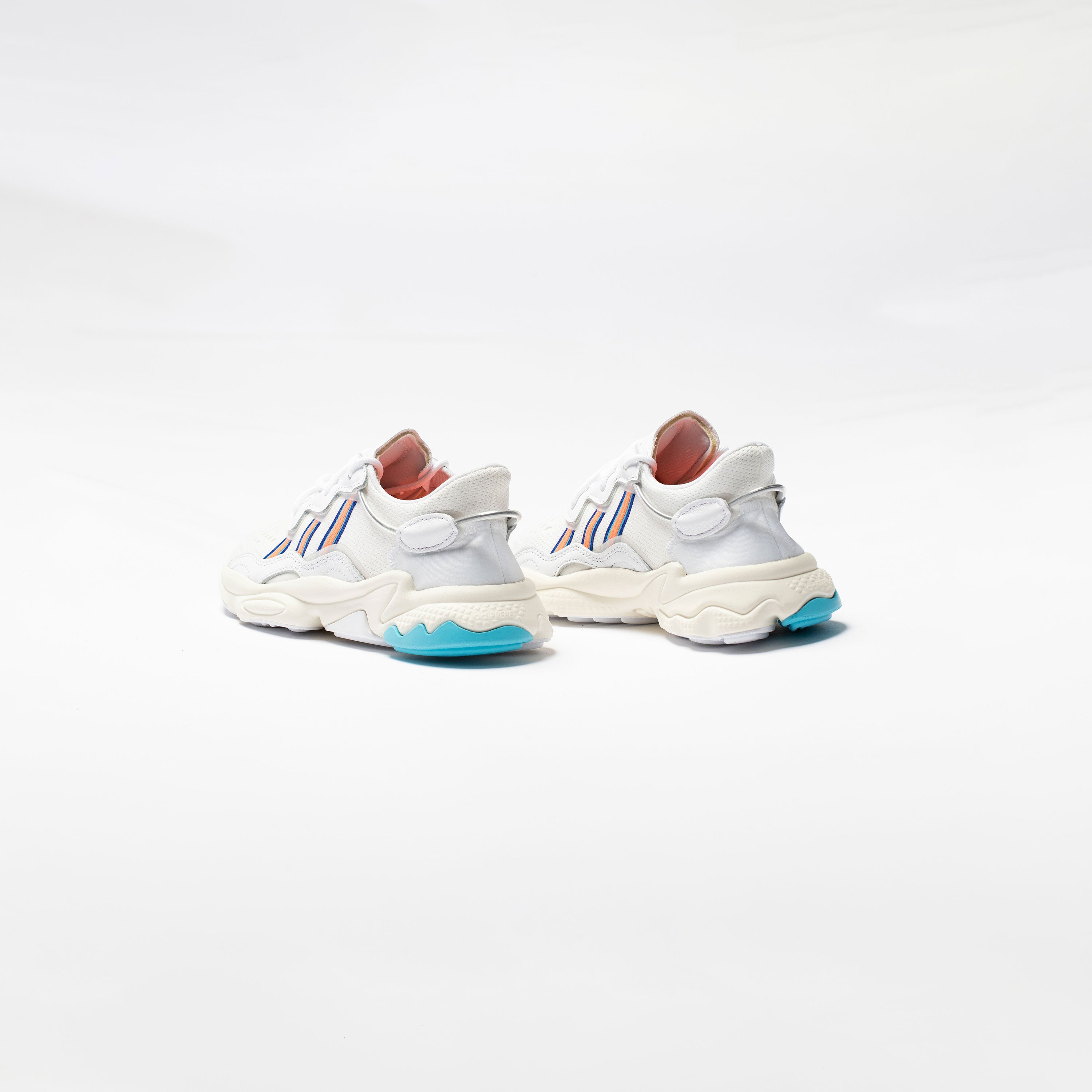 Ozweego W Womens Lifestyle Shoe - White/Signal Coral/Blue Glow、mySite、dreamappss