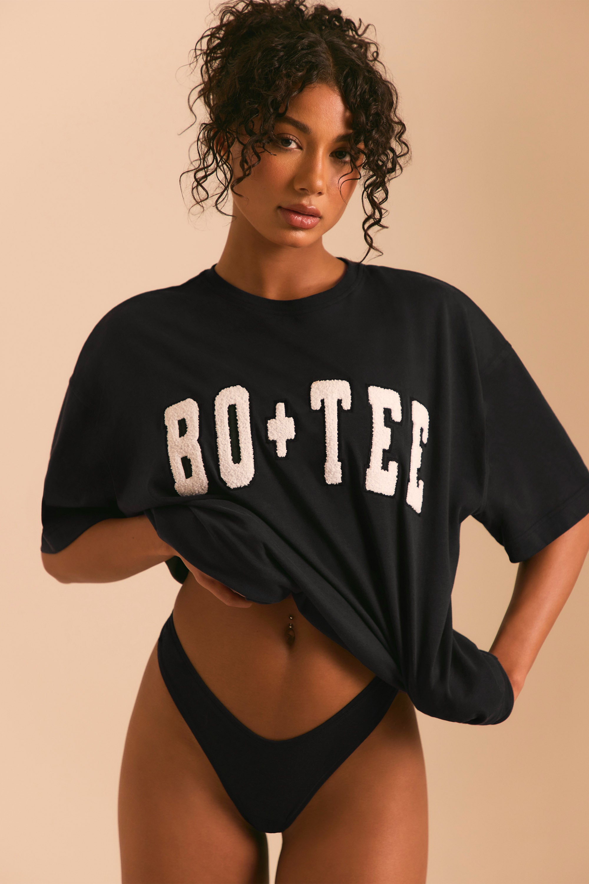 Oversized Short Sleeve T-Shirt in Black、mySite、solidvoid