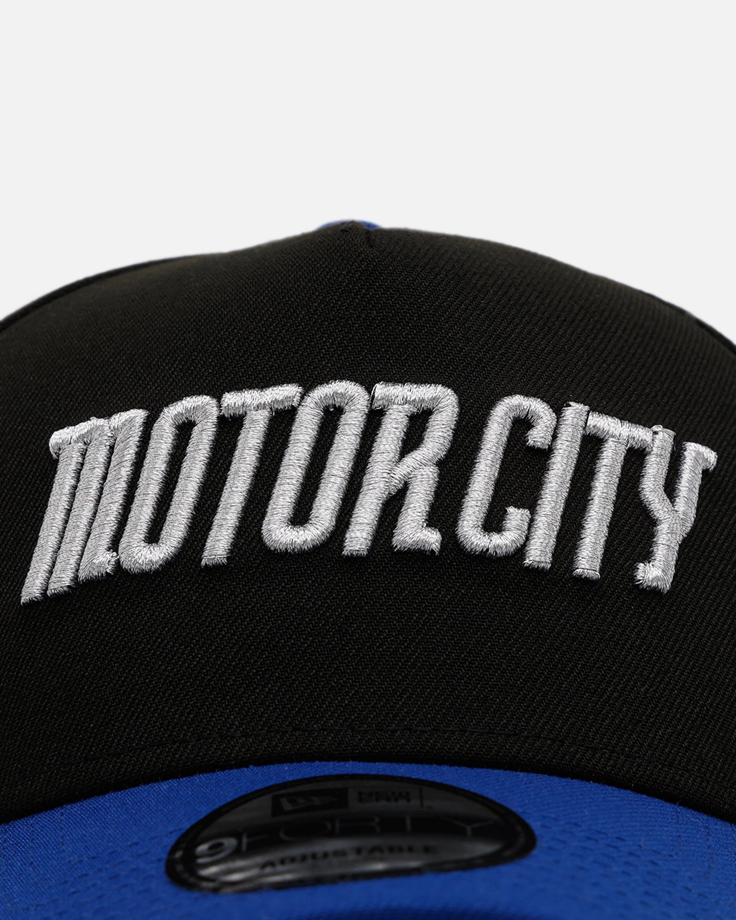 {product_title} - {shop_name}