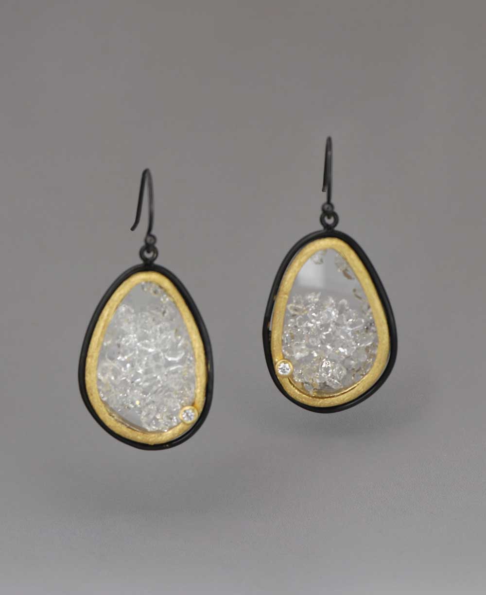 Floating Herkimer Quartz Oval Frame Earrings、mySite、topwebapps