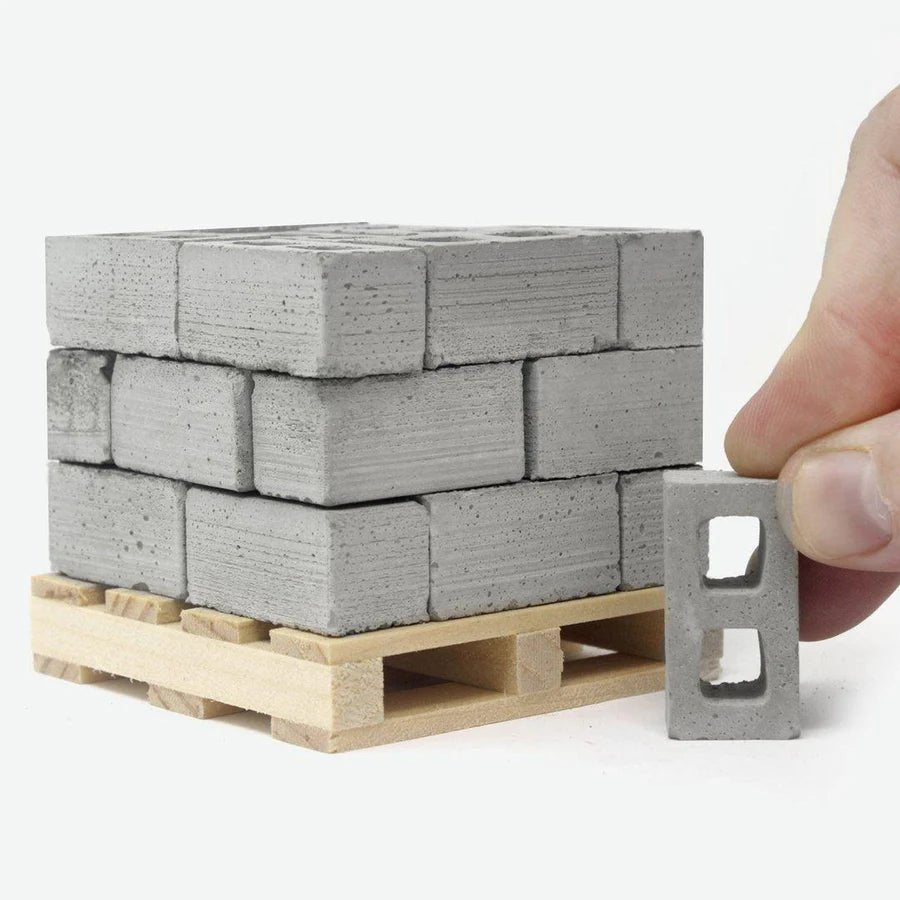 Mini Materials 1:12 Scale Pallet of Mini Cinder Blocks (24 Pack)、mySite、hgirdovlk