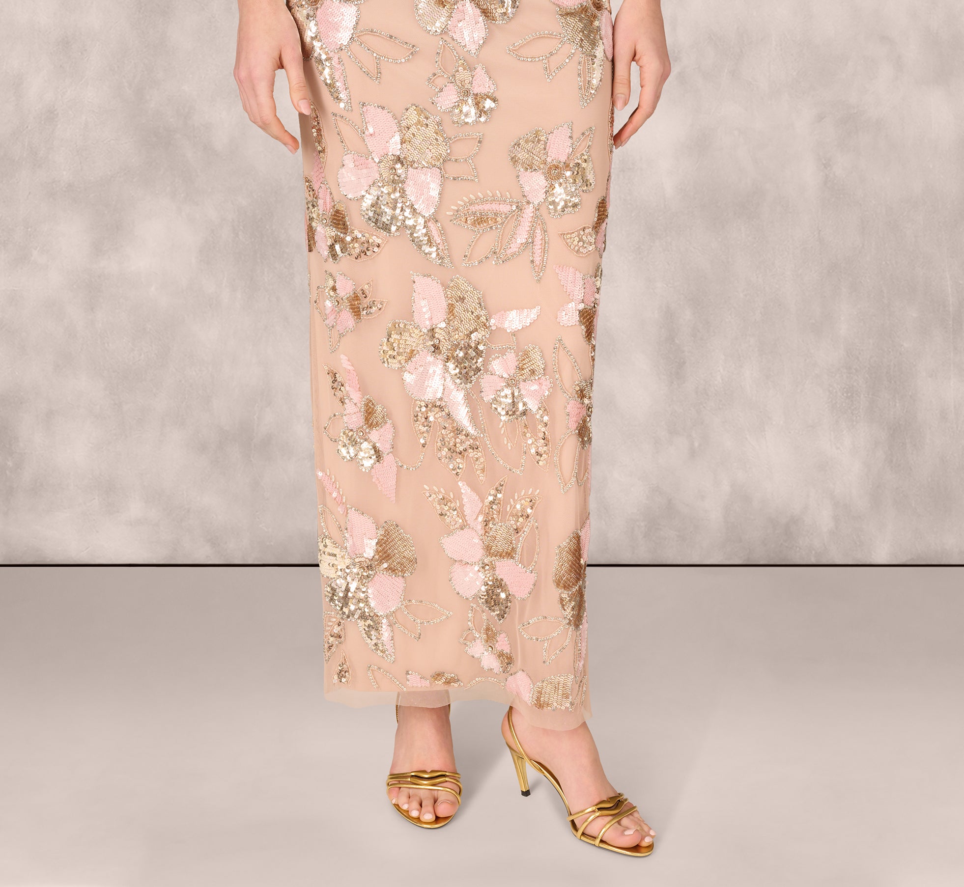 Sleeveless Square Neck Floral Beaded Column Gown In Pink、mySite、solidvoid