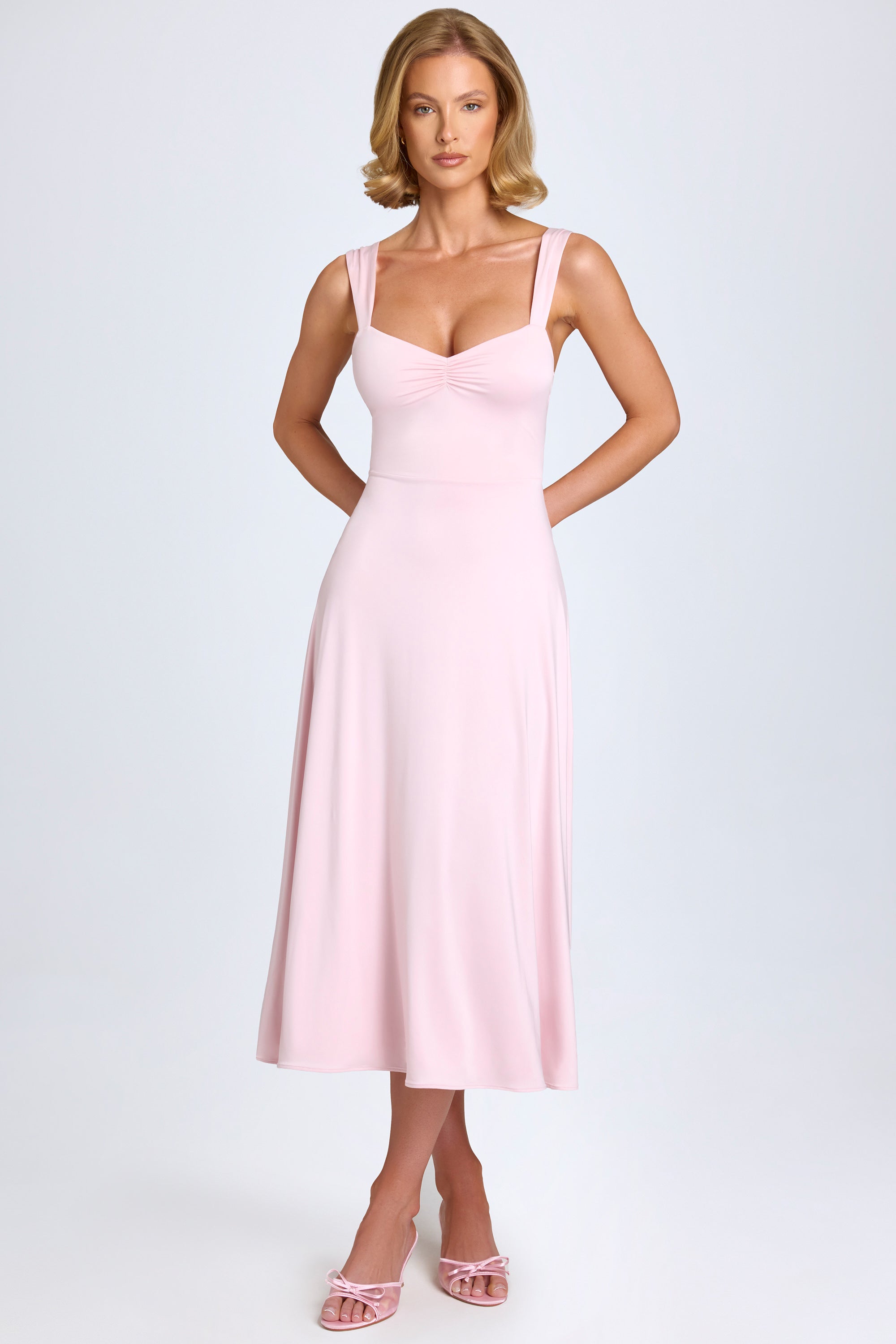 Sweetheart-Neck Ruched Midaxi Dress in Blush、mySite、solidvoid