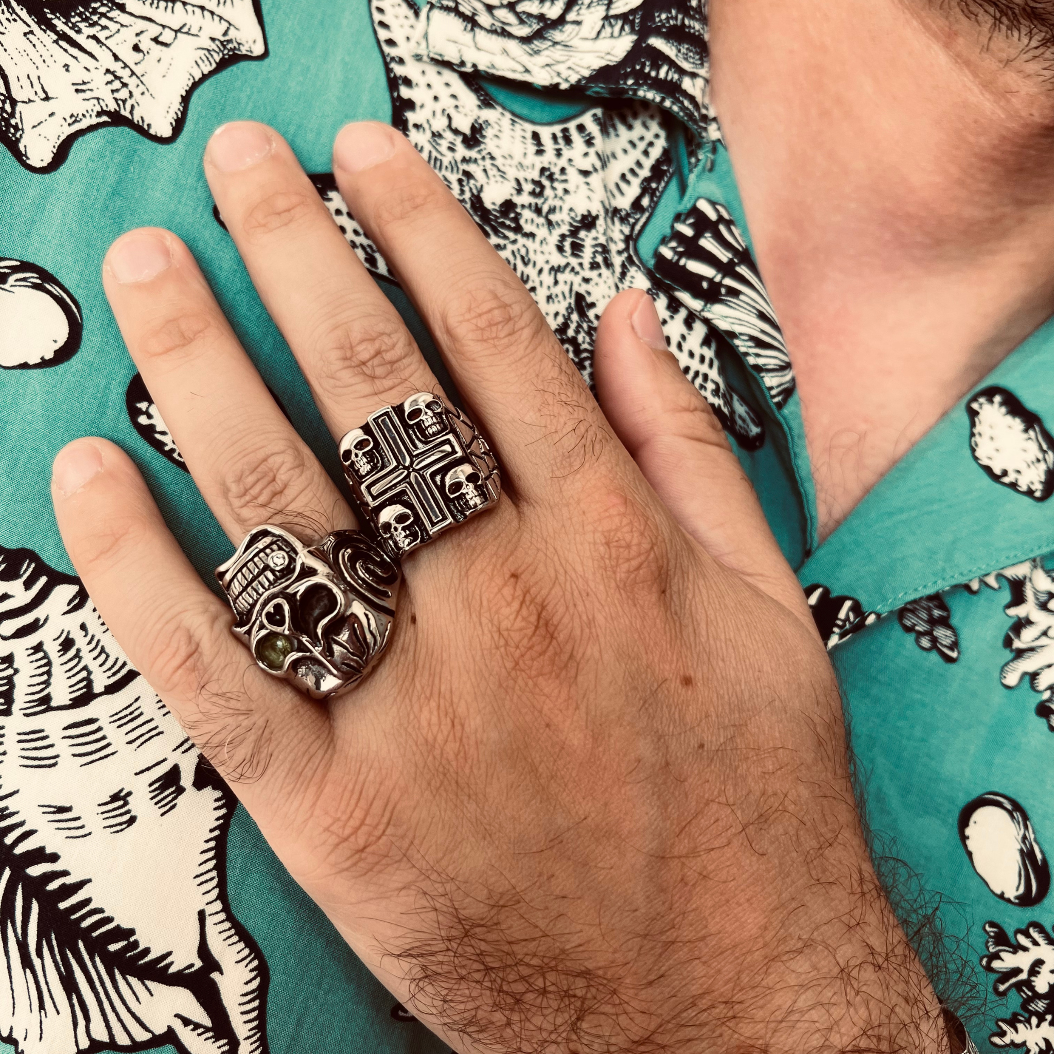 Stainless Steel Polished Multi Skull Cross Signet Ring / SCR3036、mySite、dreamappss