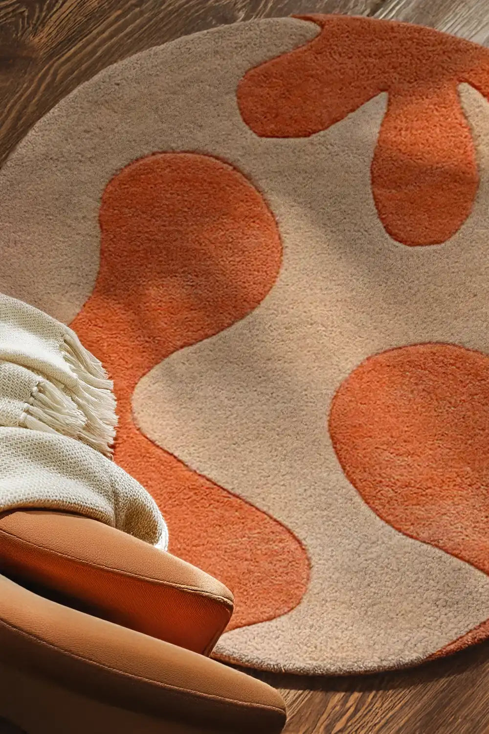 Abstract Floral Round Hand Tufted New Zealand Wool Rug、mySite、gigharbornorthrealestate