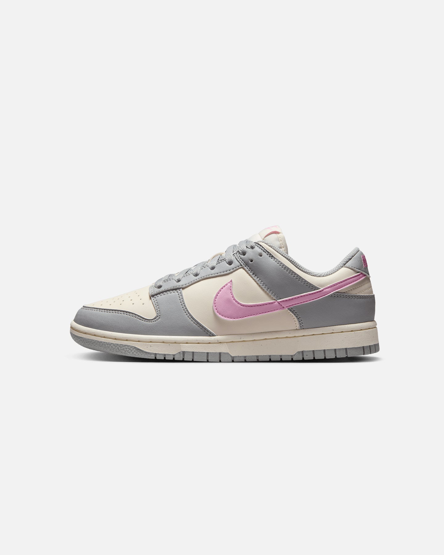 Nike Women's Dunk Low Next Nature Smoke Grey/Pink Rise、mySite、zt4zffjzw