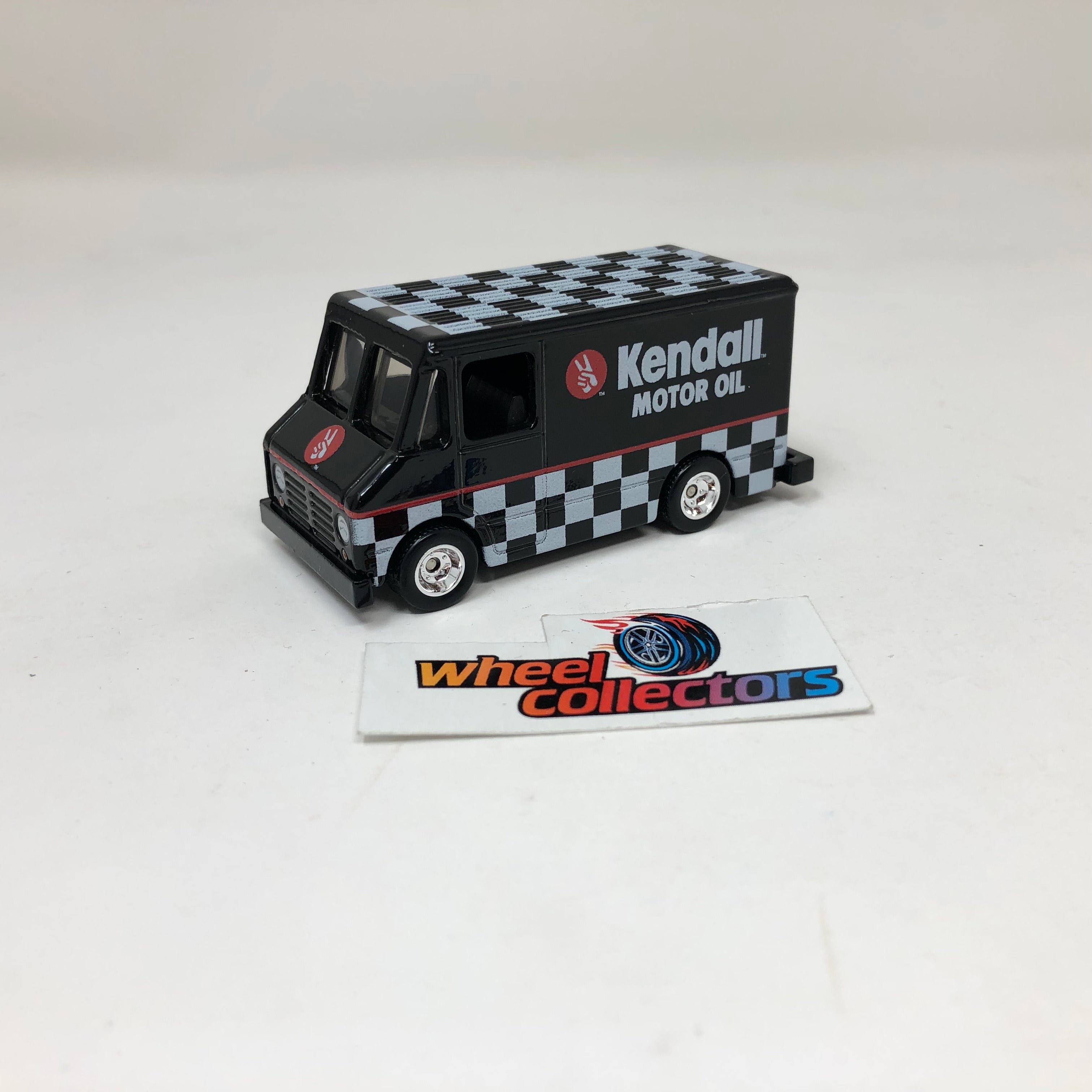 Combat Medic Kendall Oil * Hot Wheels 1:64 scale Loose Pop Vintage Oil、mySite、hgirdovlk